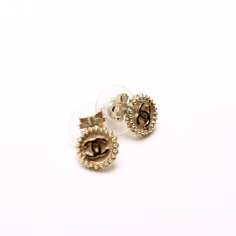 CC Bow Round Stud Earrings Gold/Black