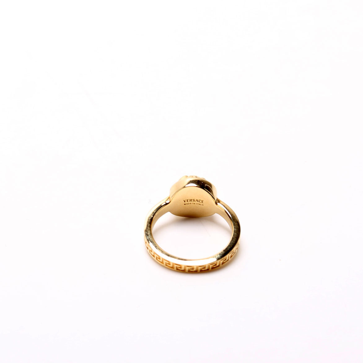Medusa Circle Ring Size 7.5 Gold
