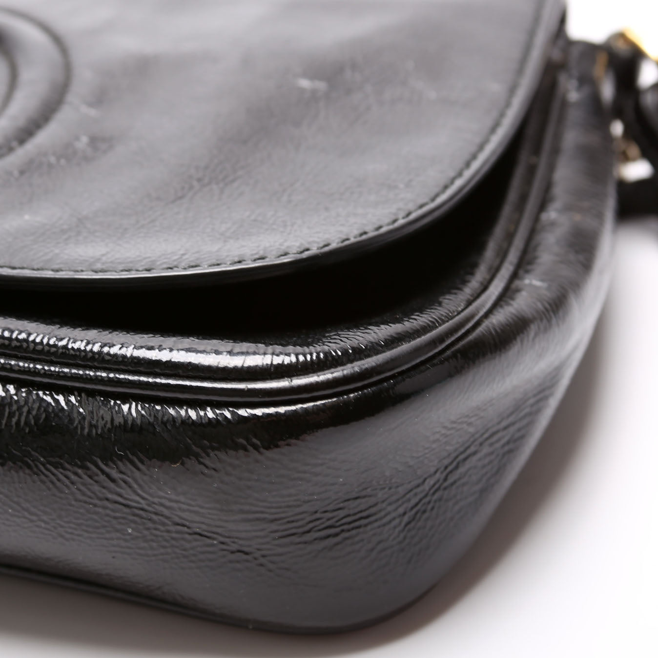 336752 Soho Chain Crossbody Medium Patent Black