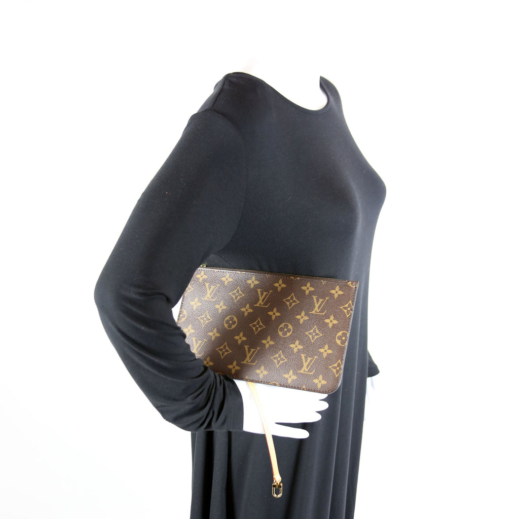 Pochette Only Monogram Neverfull Beige