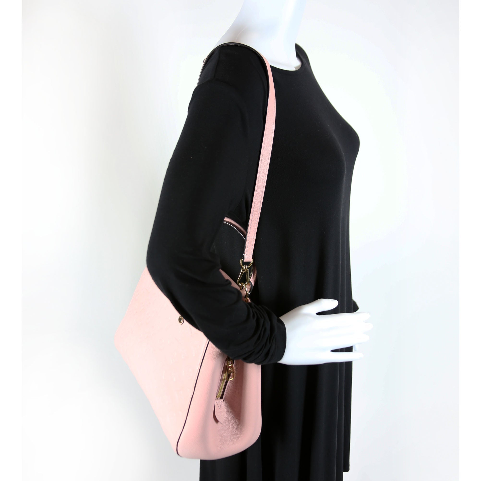 Montaigne MM Empreinte Pink