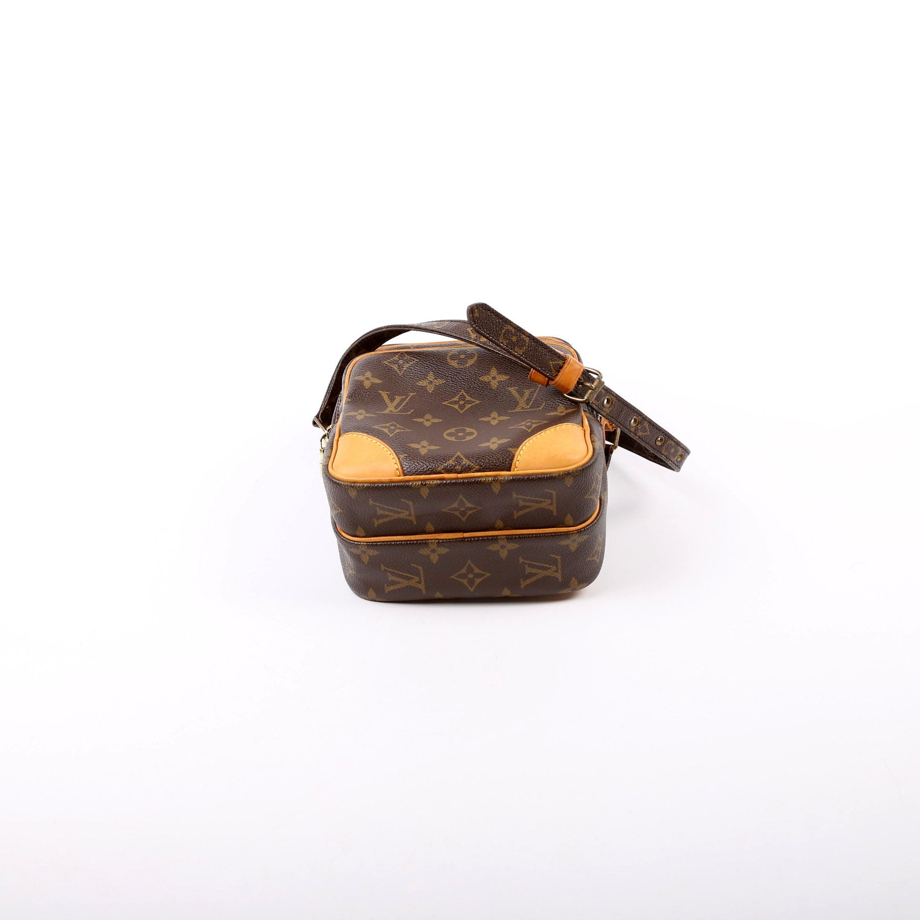 Amazone Monogram Brown