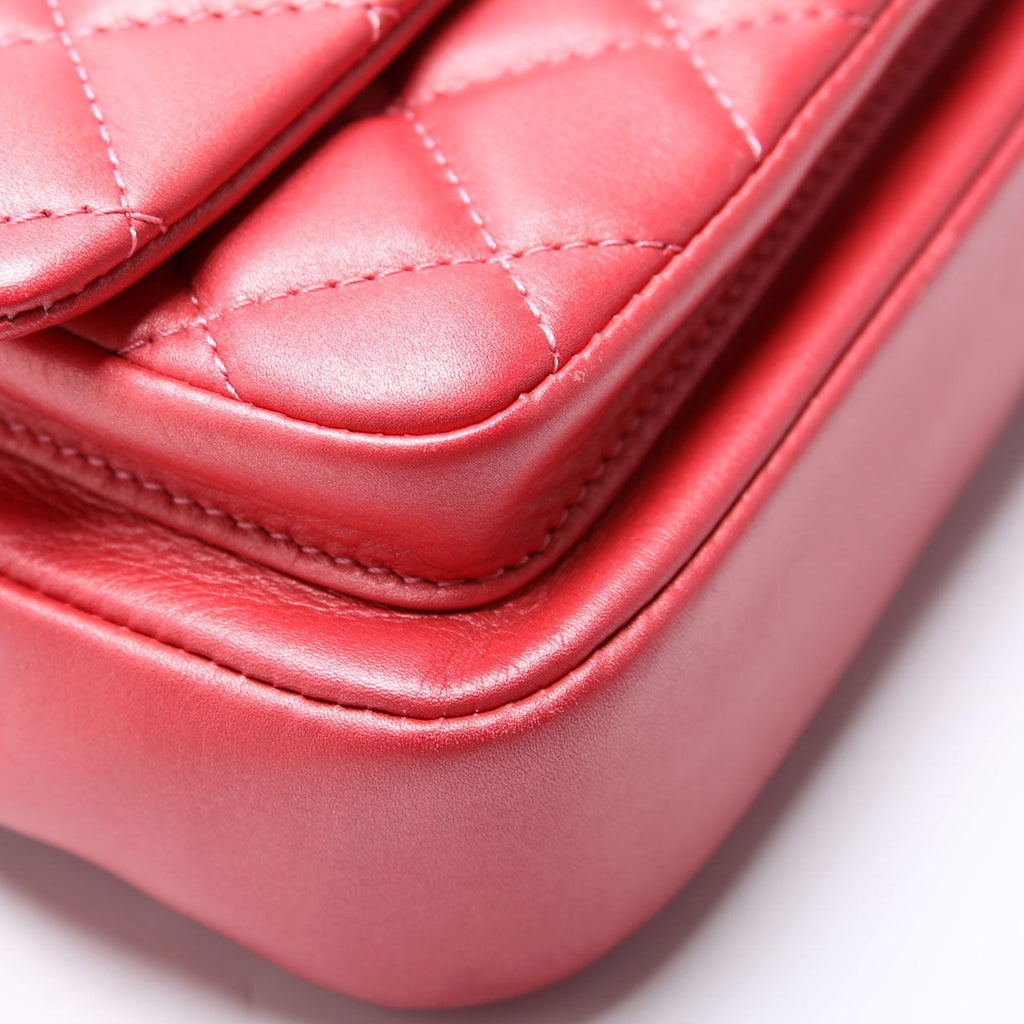 Quilted Calfskin Top Handle Metallic 29M Red