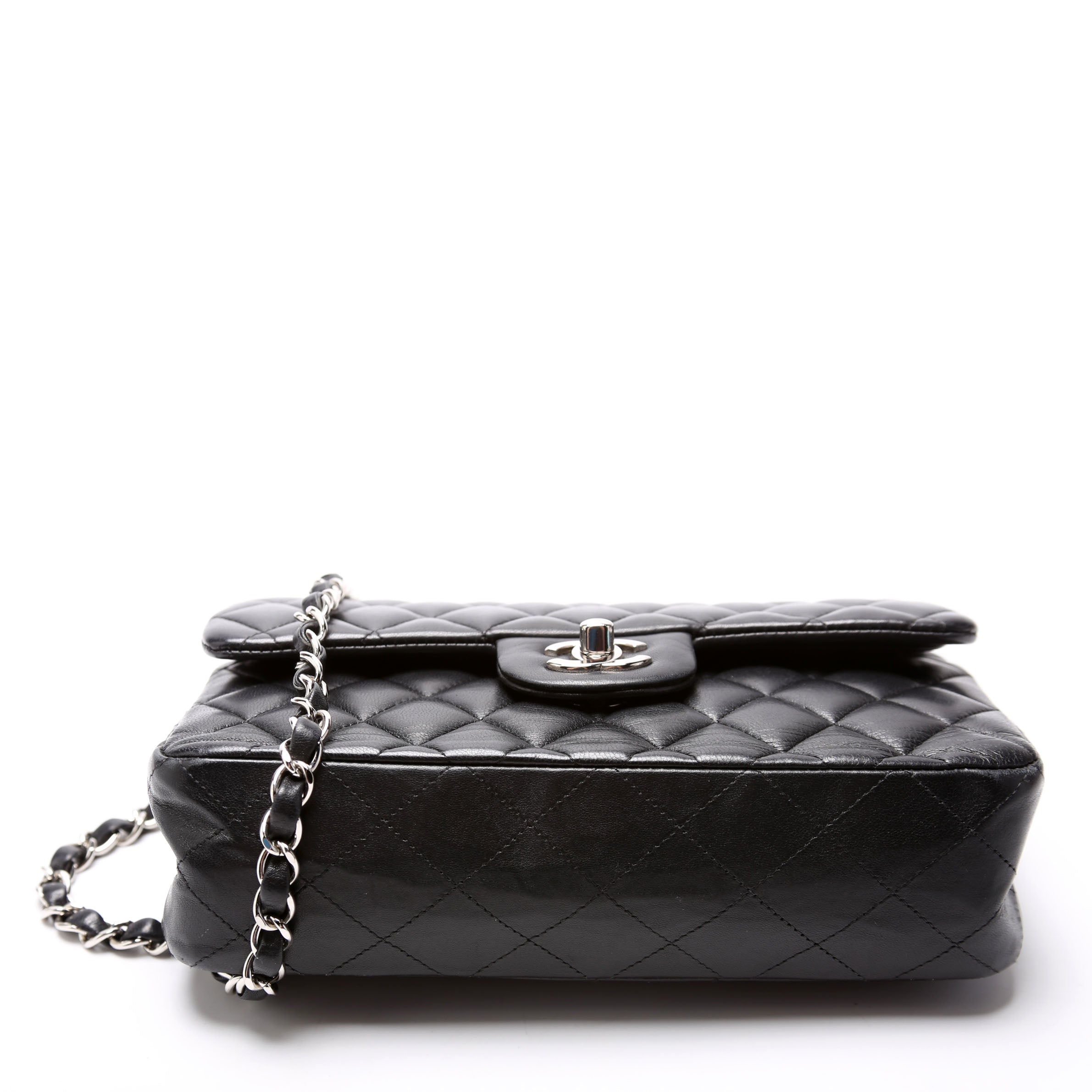 Classic Flap Small Lambskin 25-28M Black