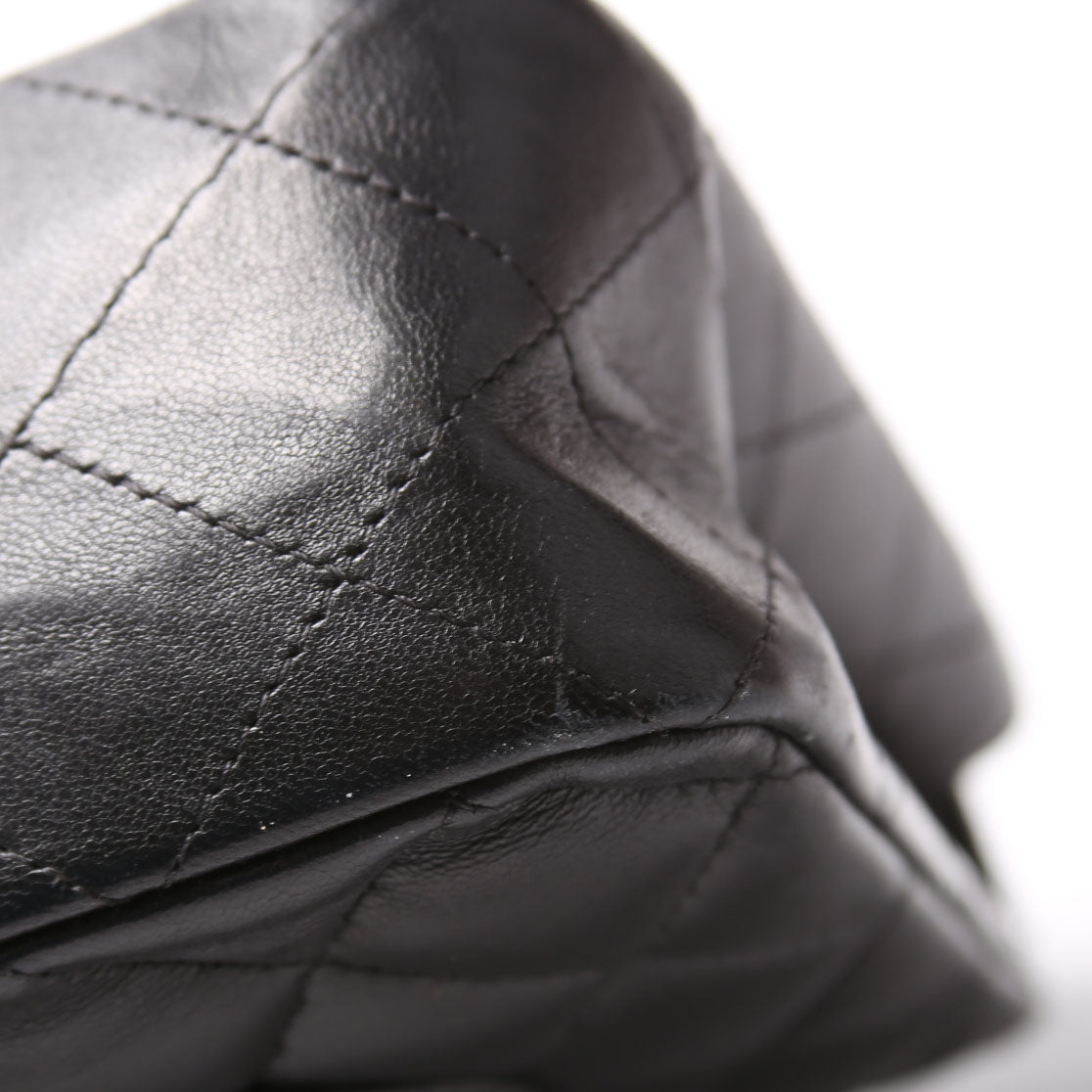 Classic Flap Small Lambskin 25-28M Black