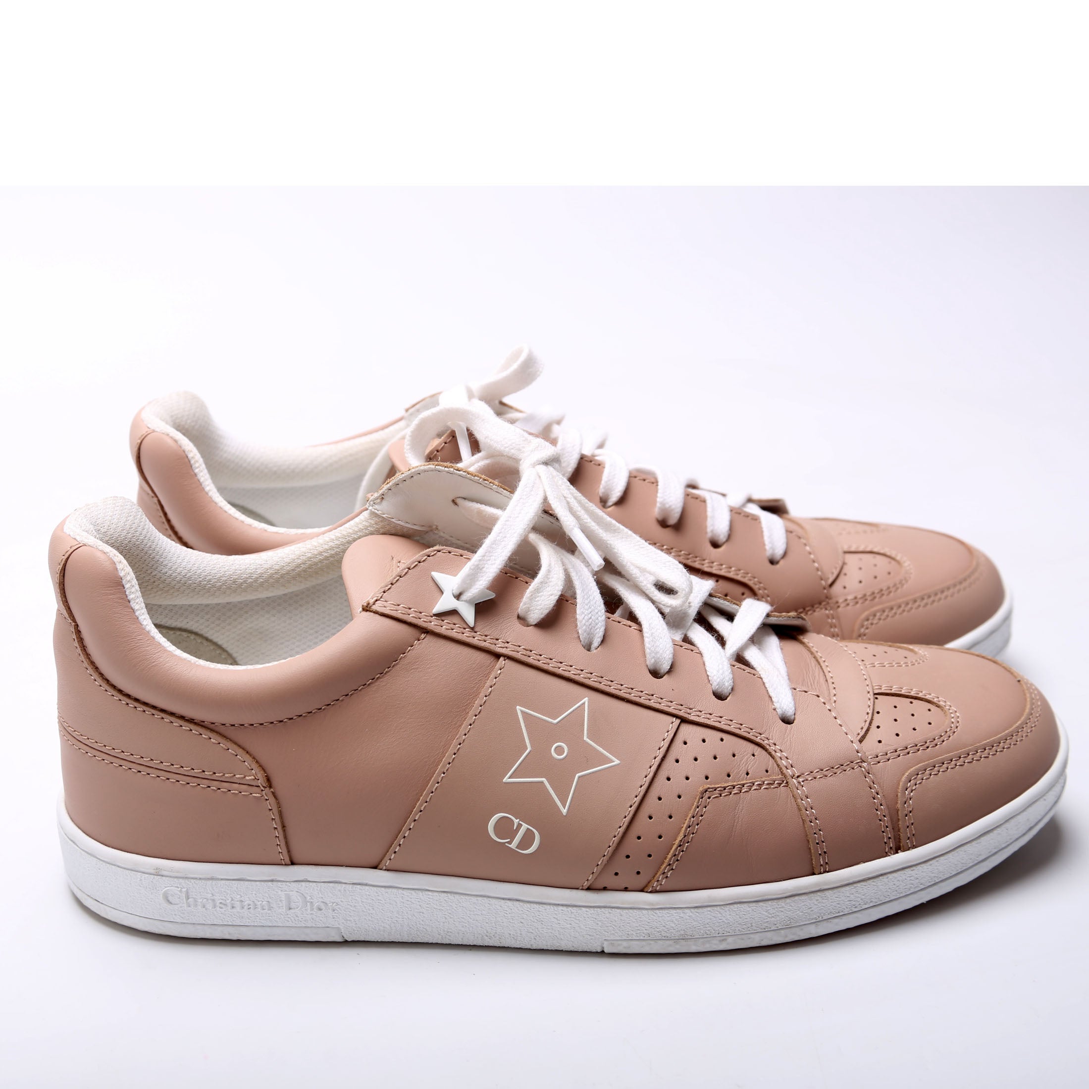 Star Sneakers Size 37 Tan
