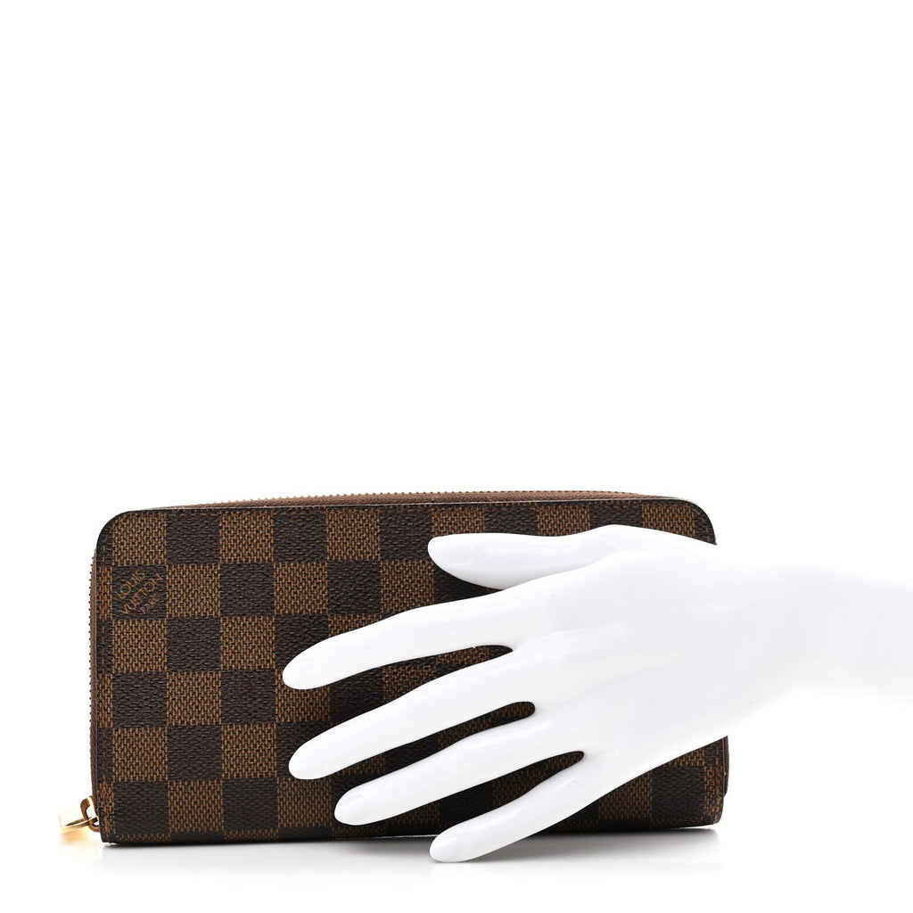 Louis Vuitton Damier Ebene Zippy Wallet