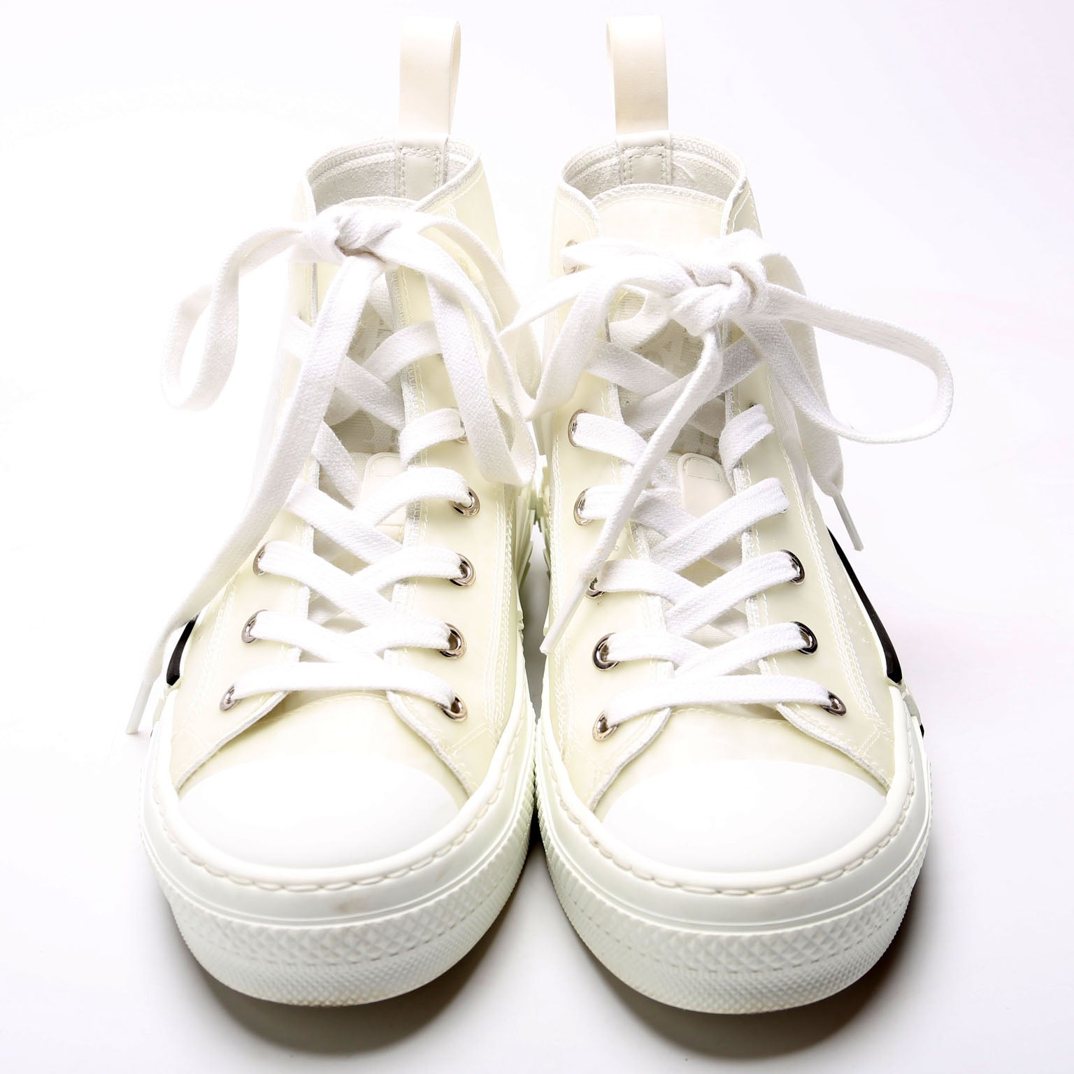 B23 Hightop Sneakers Size 36 White/Black