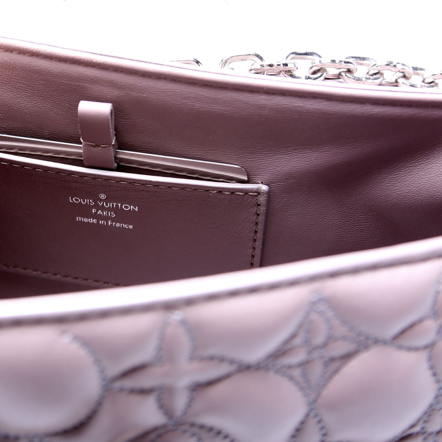 Twist MM Malletage Flower Lambskin Taupe