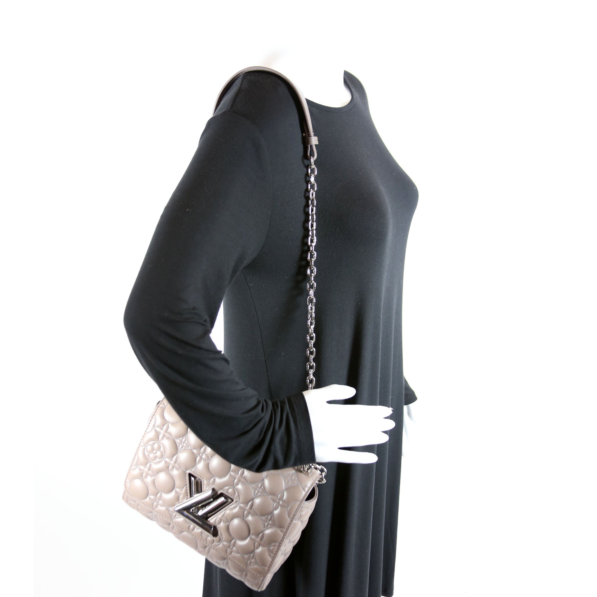 Twist MM Malletage Flower Lambskin Taupe