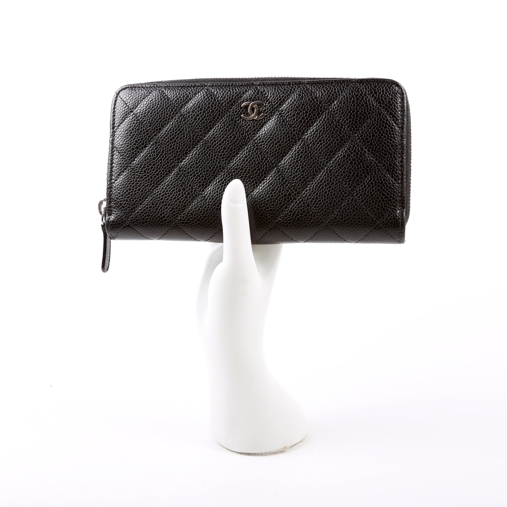 CC Caviar Small Zip Around Wallet Black