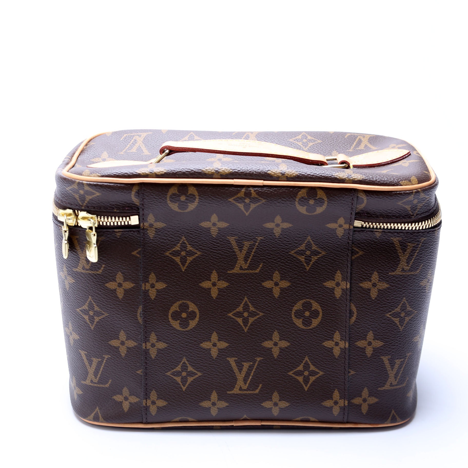 Nice BB Cosmetic Monogram