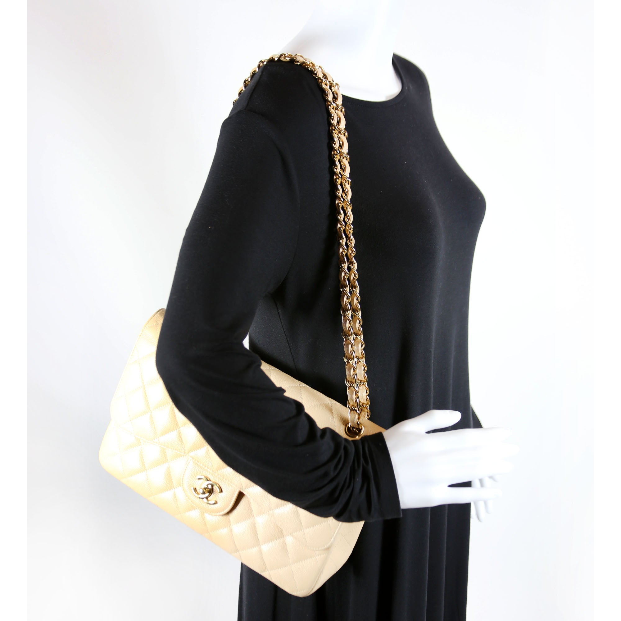 Classic Flap Jumbo Caviar 25-28M