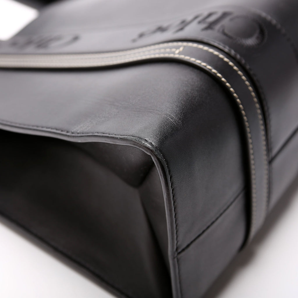 Woody Medium Leather Tote Black