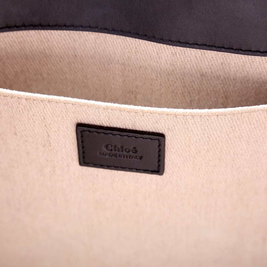 Woody Medium Leather Tote Black