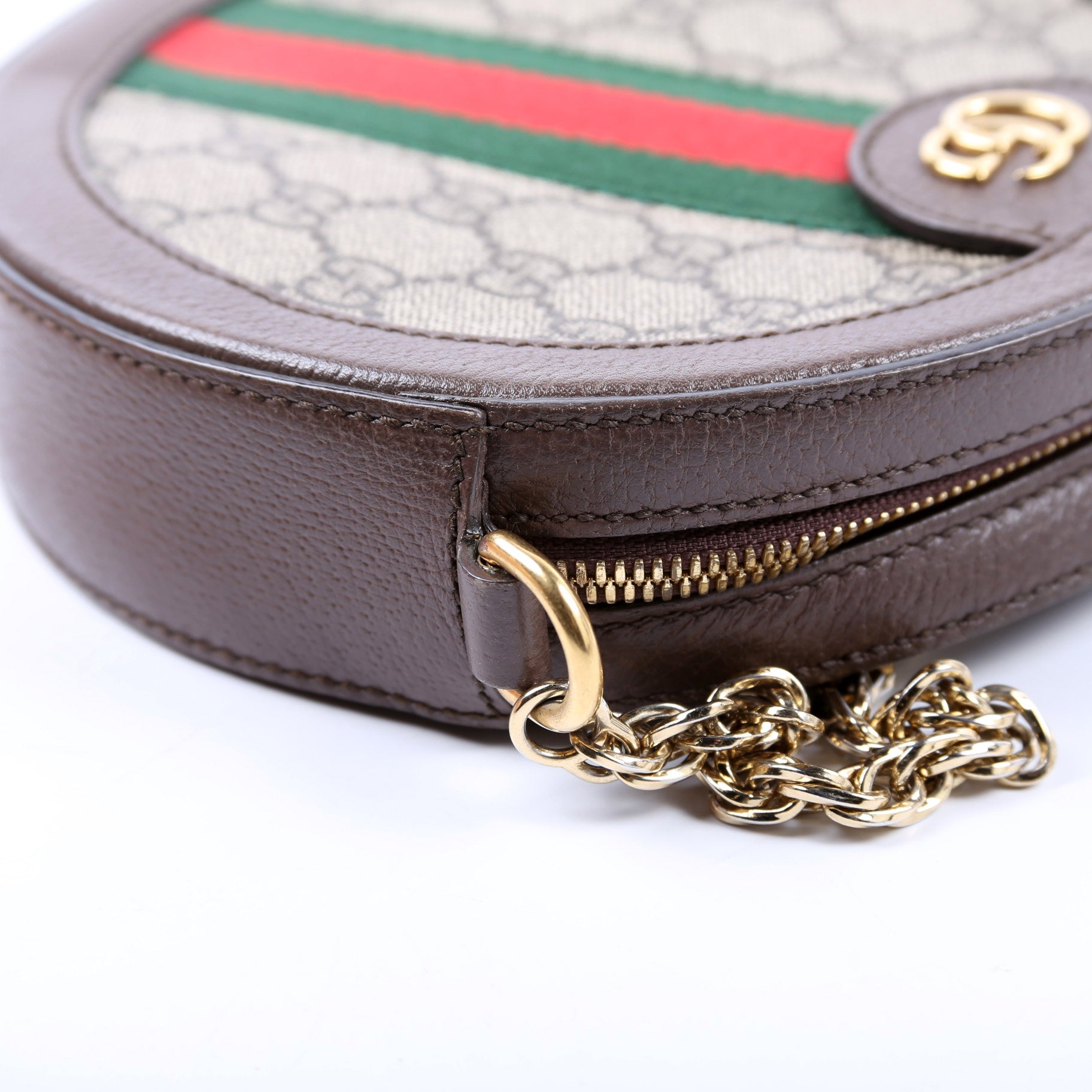 550618 Ophidia GG Supreme Round Small Crossbody Brown