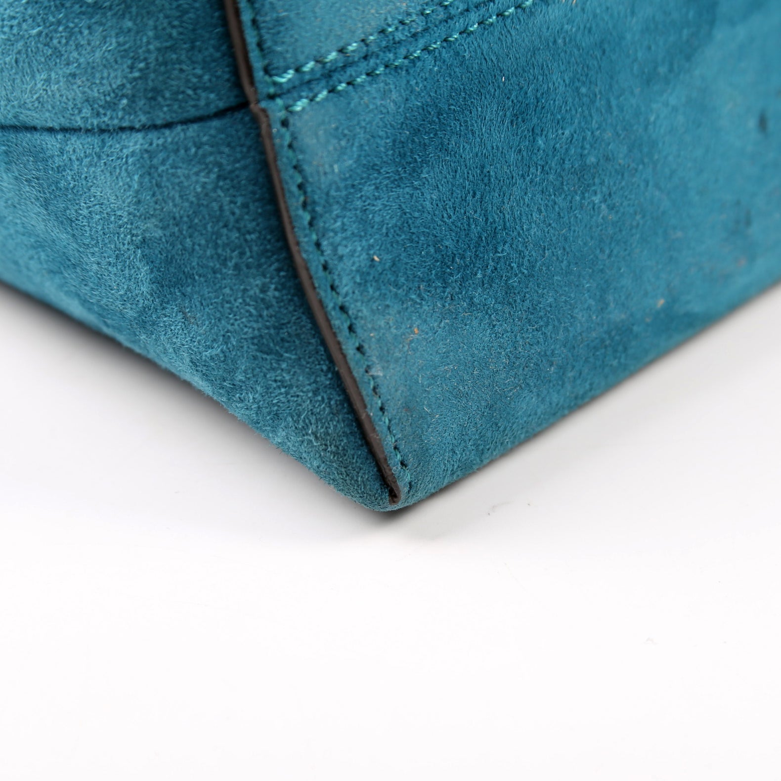 8BL124 By the Way Medium Coin Pocket Suede Teal