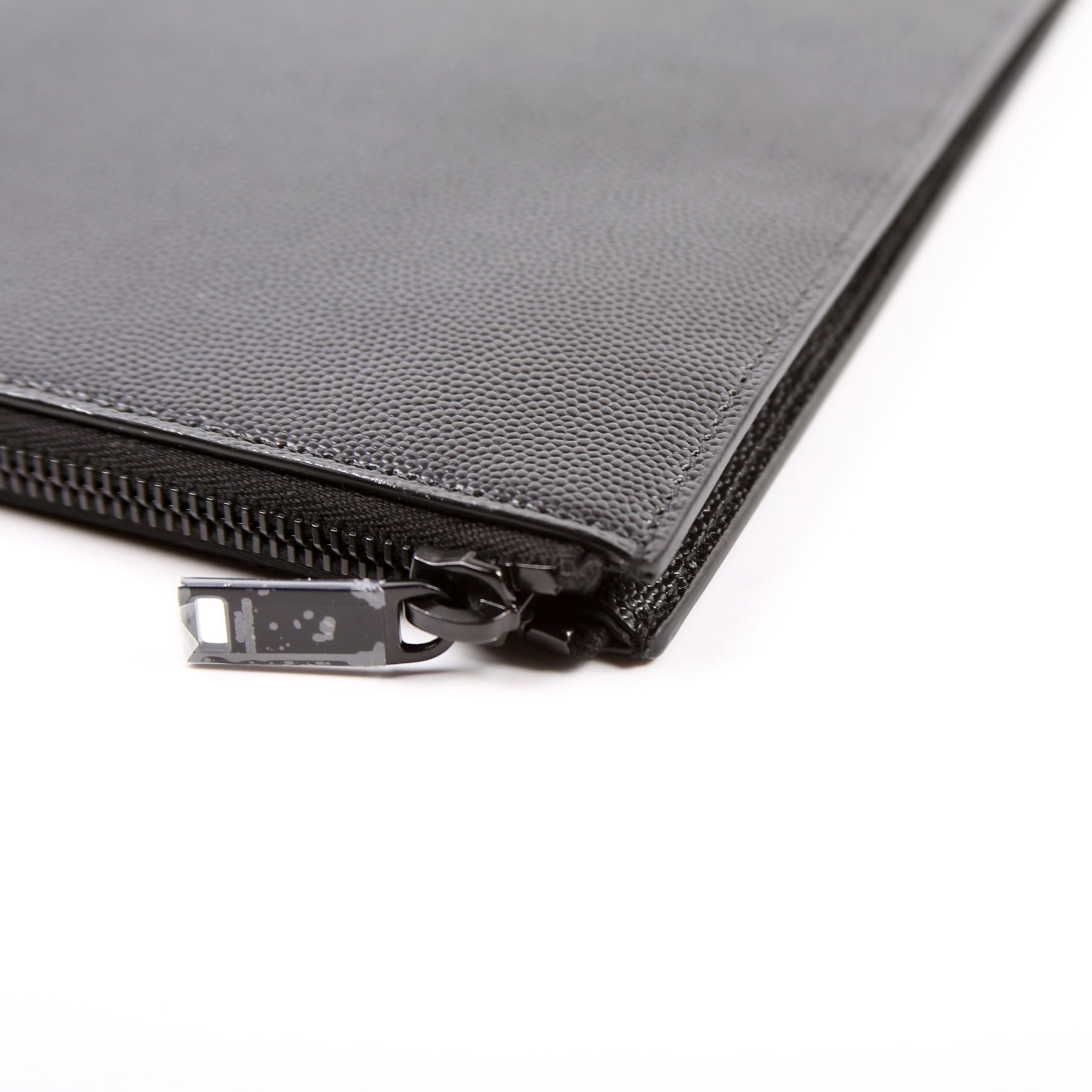 621038 Grain De Poudre Tablet Holder Black