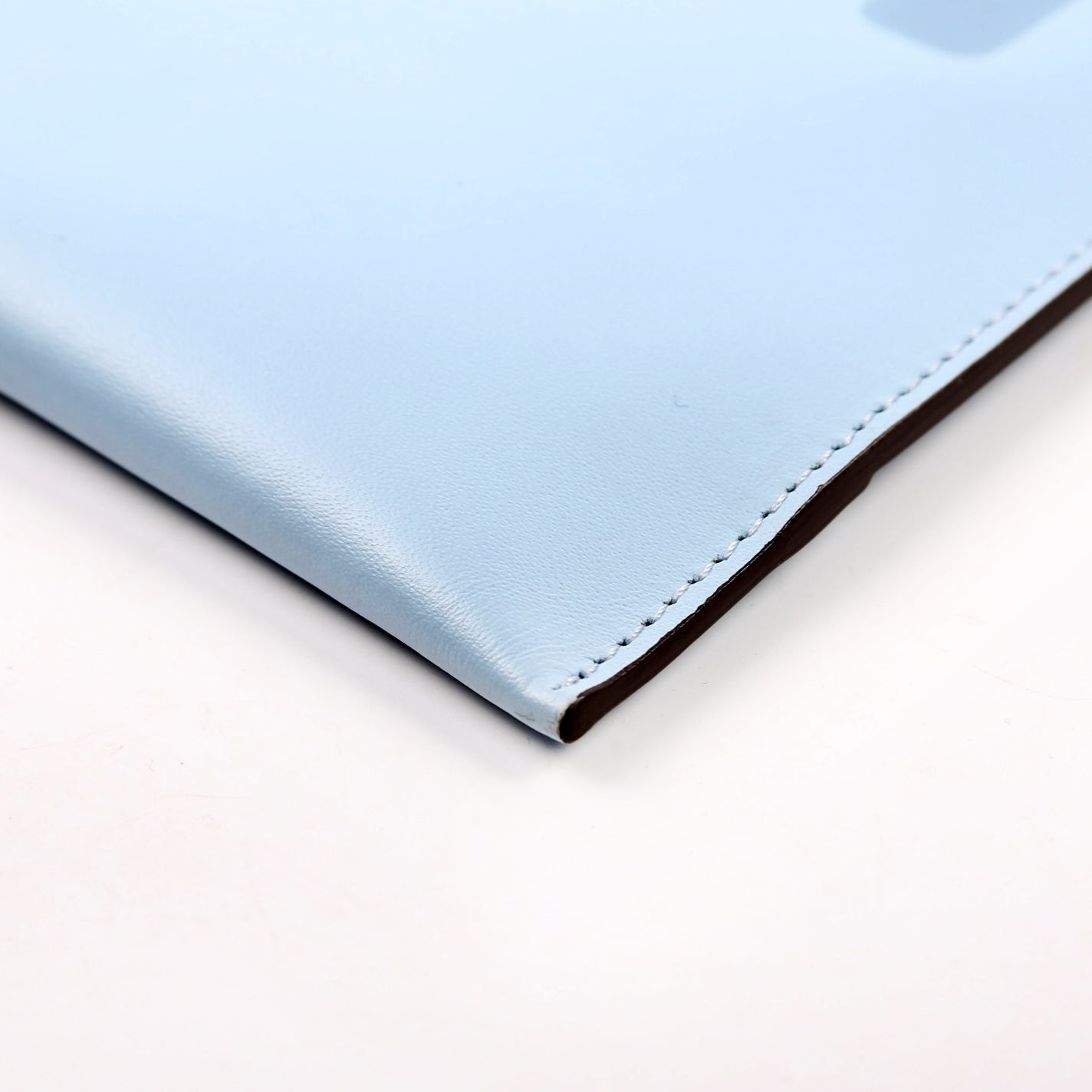 8N0178 Roma Large Flat Pouch Blue