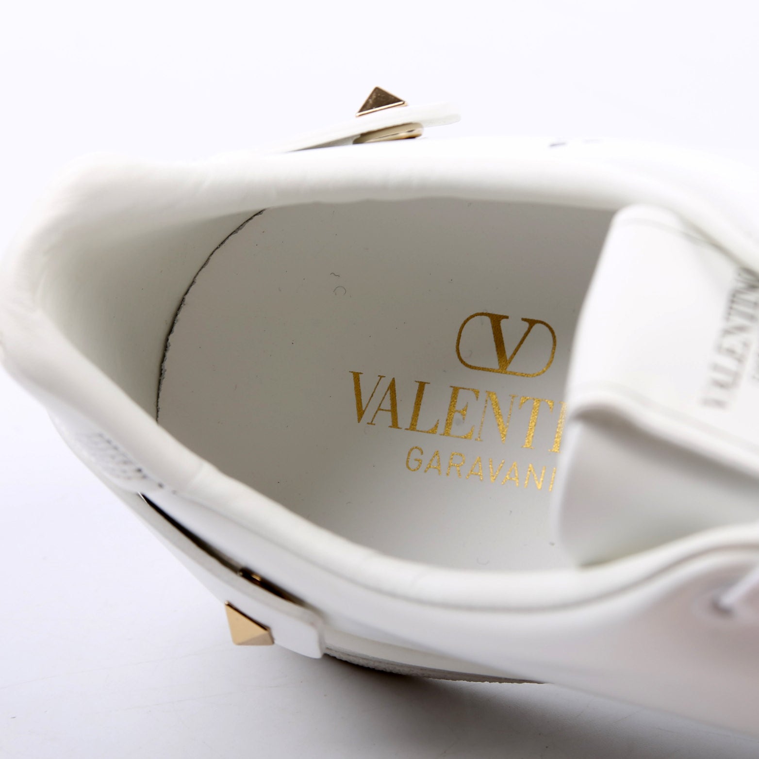 Backnet V Logo Sneakers Size 38 White