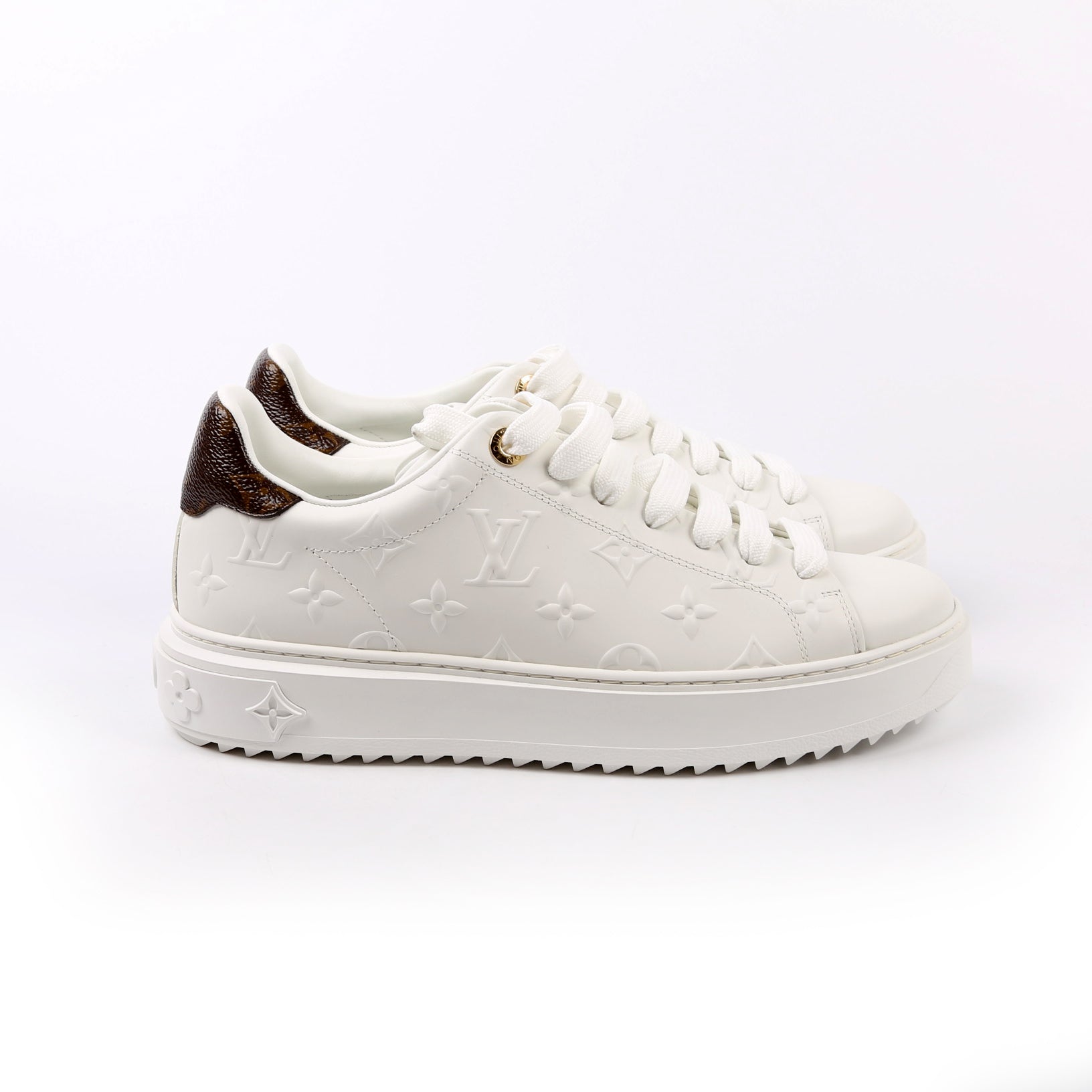 Time Out Sneakers Size 39 White/Brown