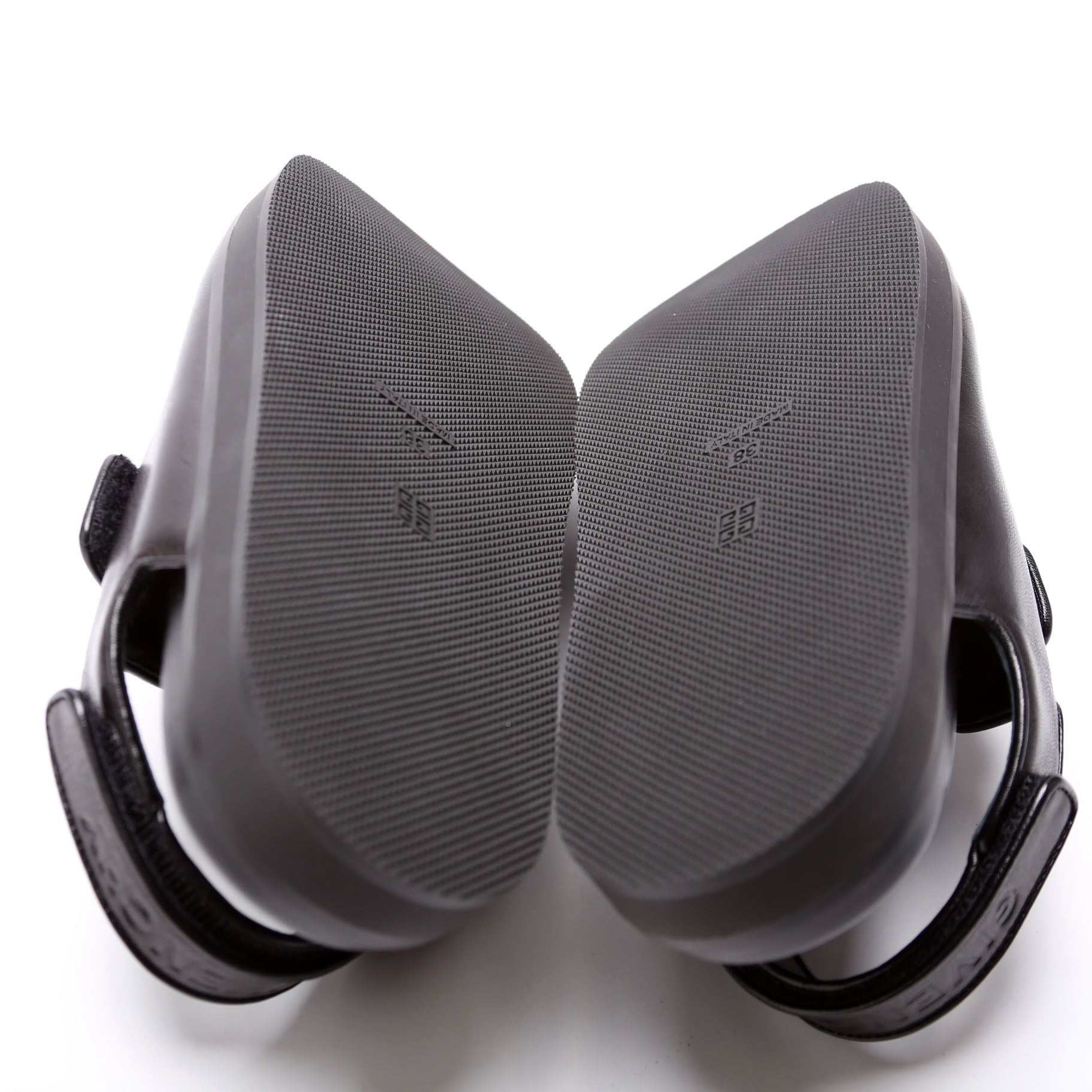 4G Leather Dad Sandals Size 38