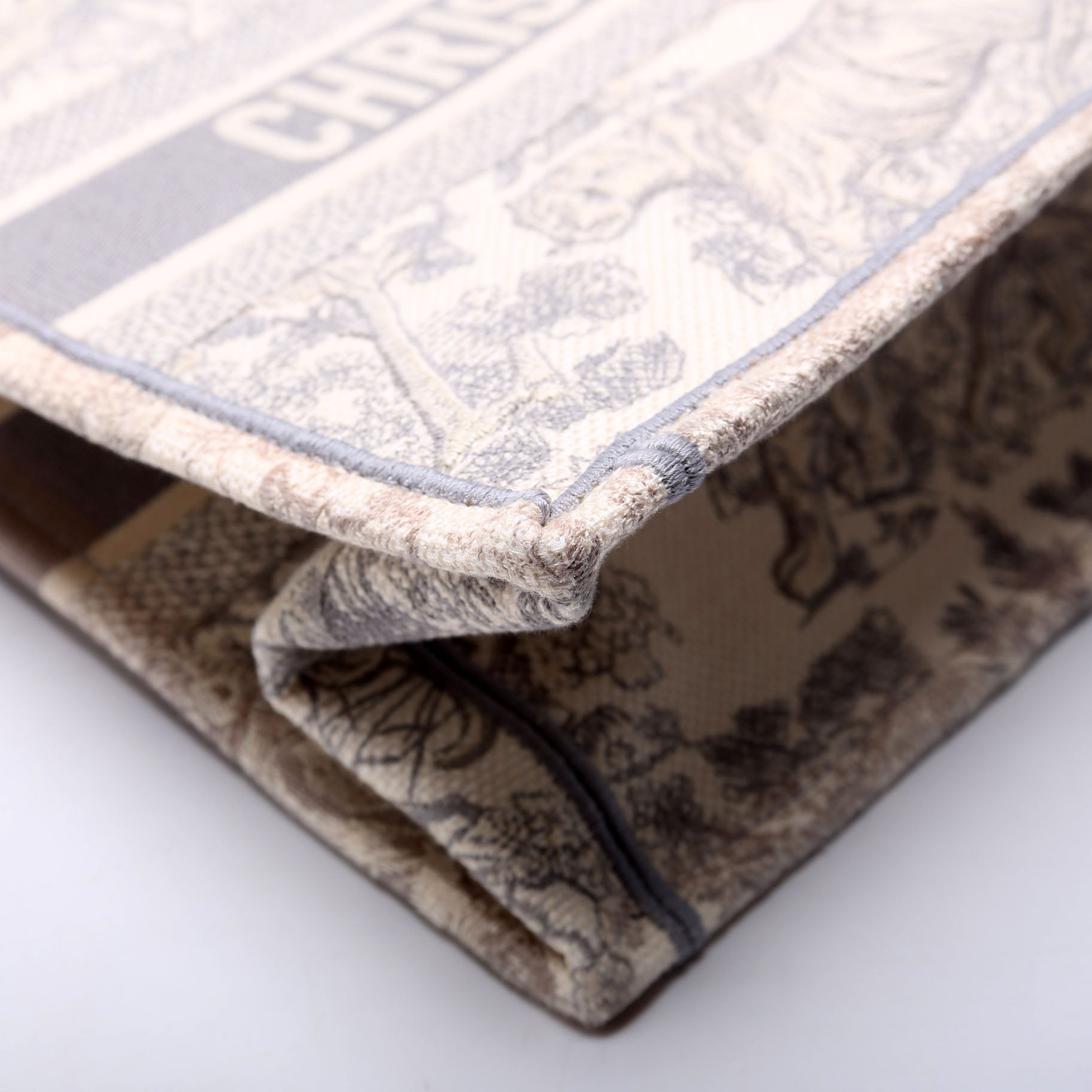 Book Tote Medium Etoile De Jouy Grey/Cream
