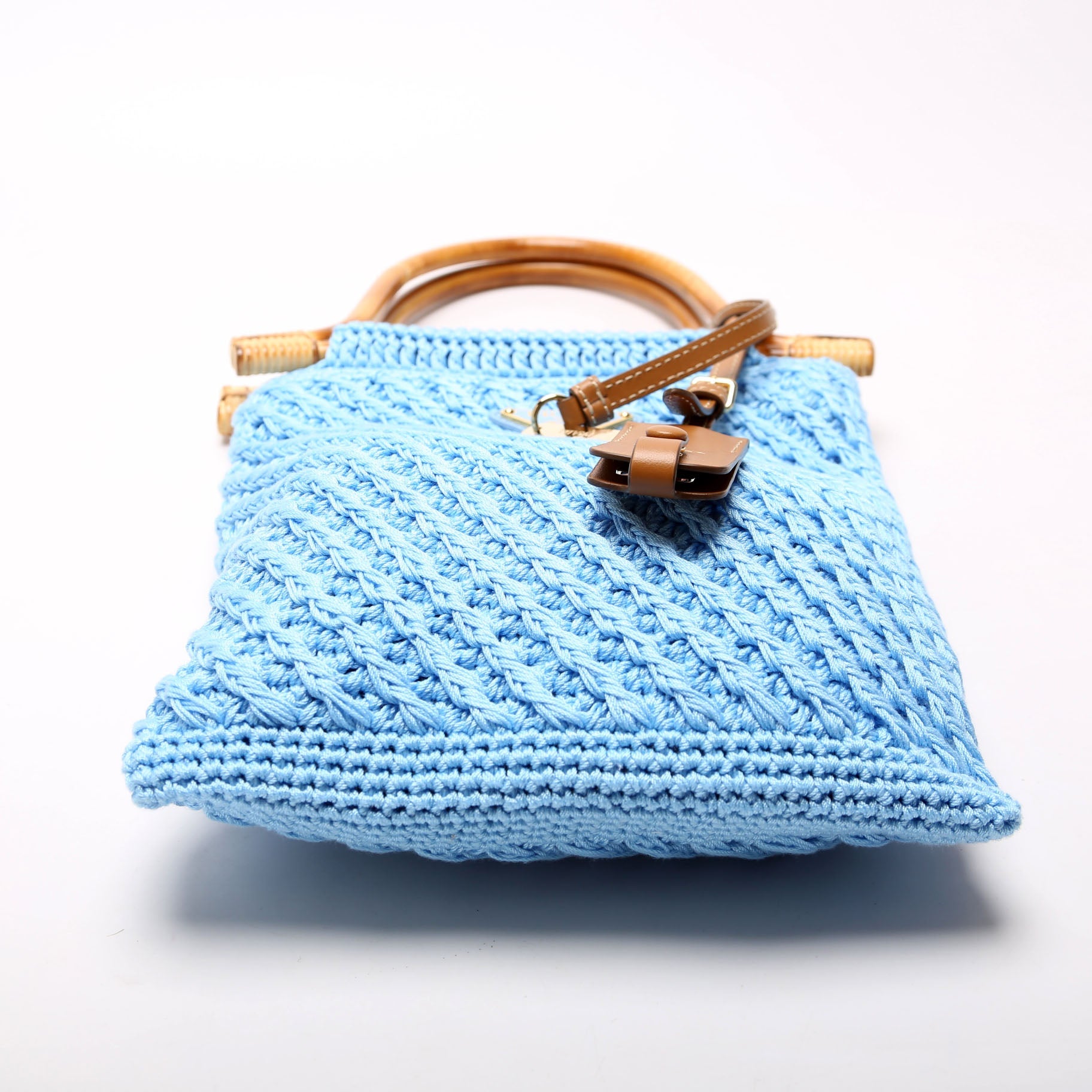 1BA461 Crochet Mini Bamboo Top Handle Blue