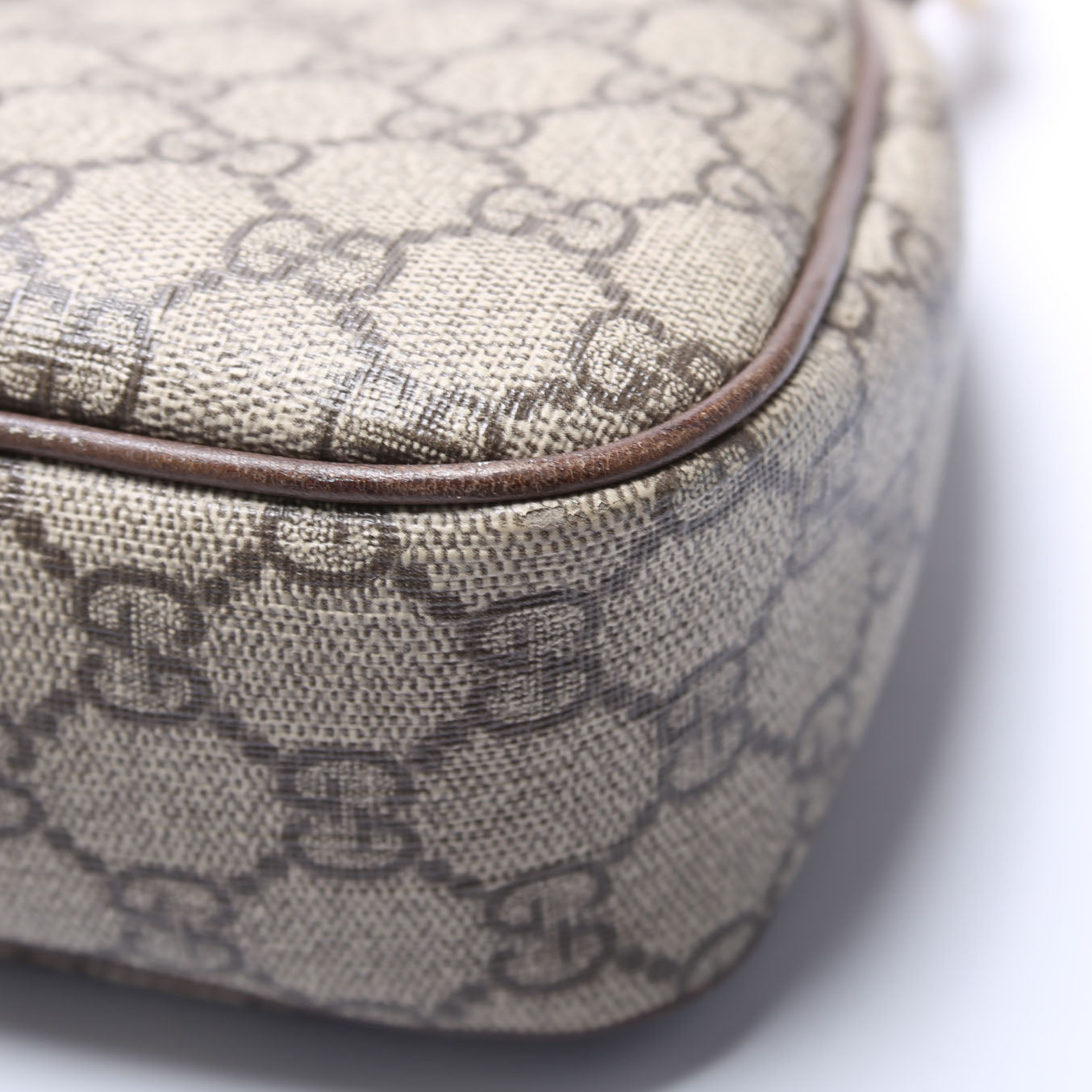 735132 GG Supreme Small Handbag