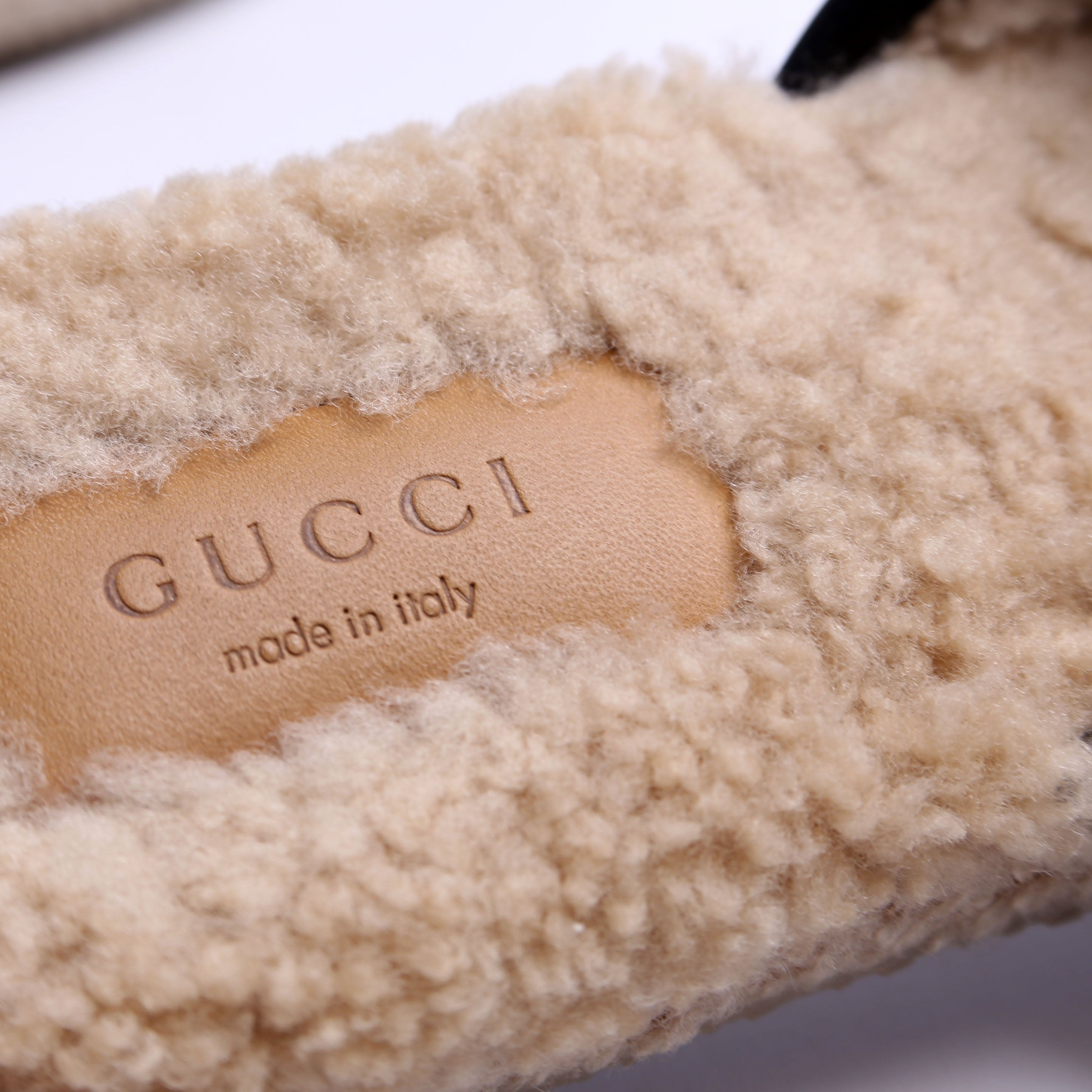 Gucci Fria Horsebit Shearling Mules Size 37.5 Black