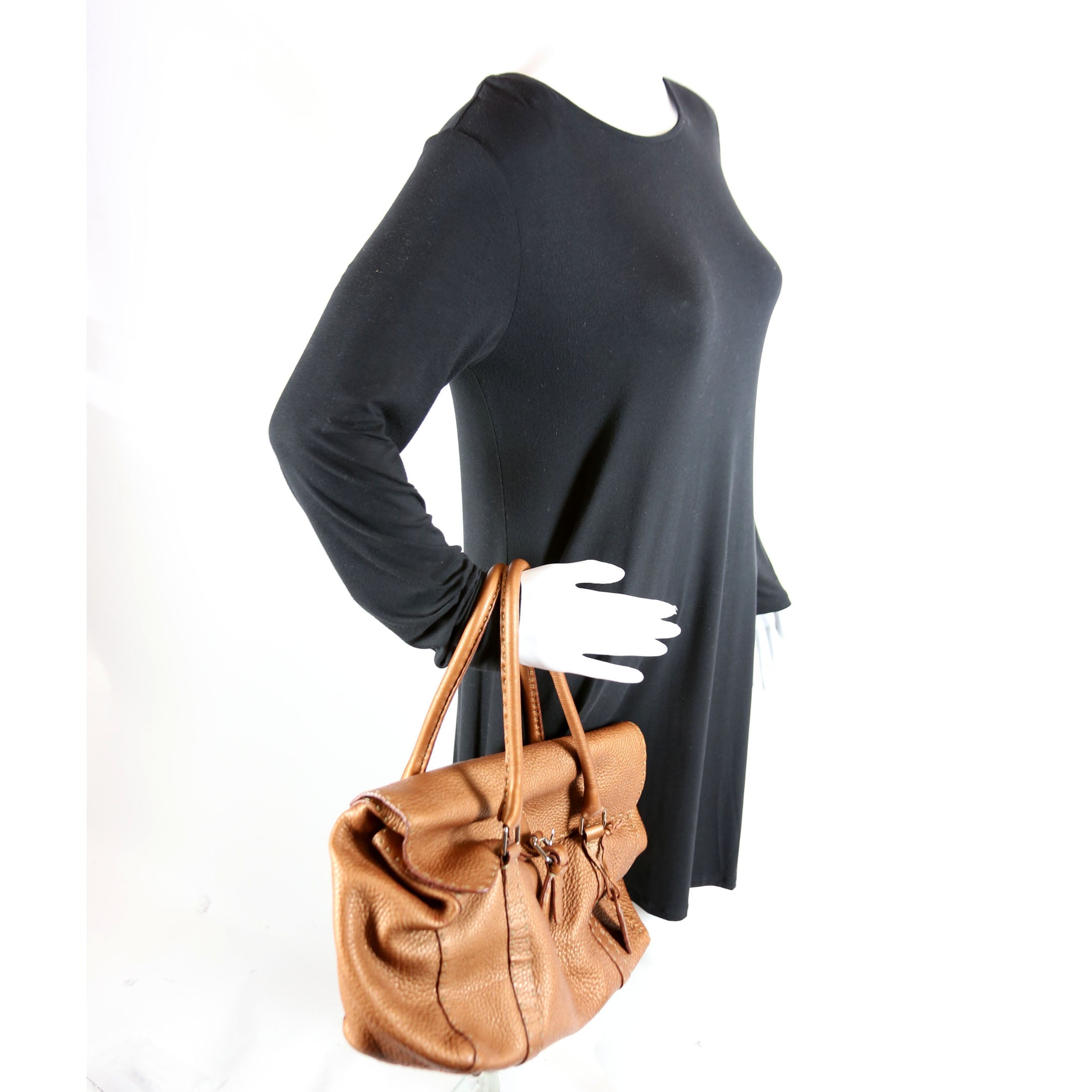 8BR487 Linda Selleria Leather Medium Brown