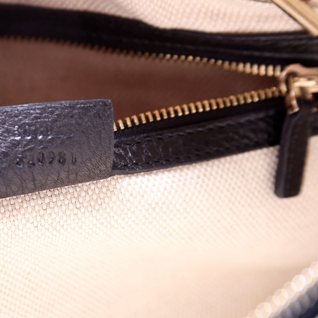 308983 Soho Chain Shoulder Bag Black