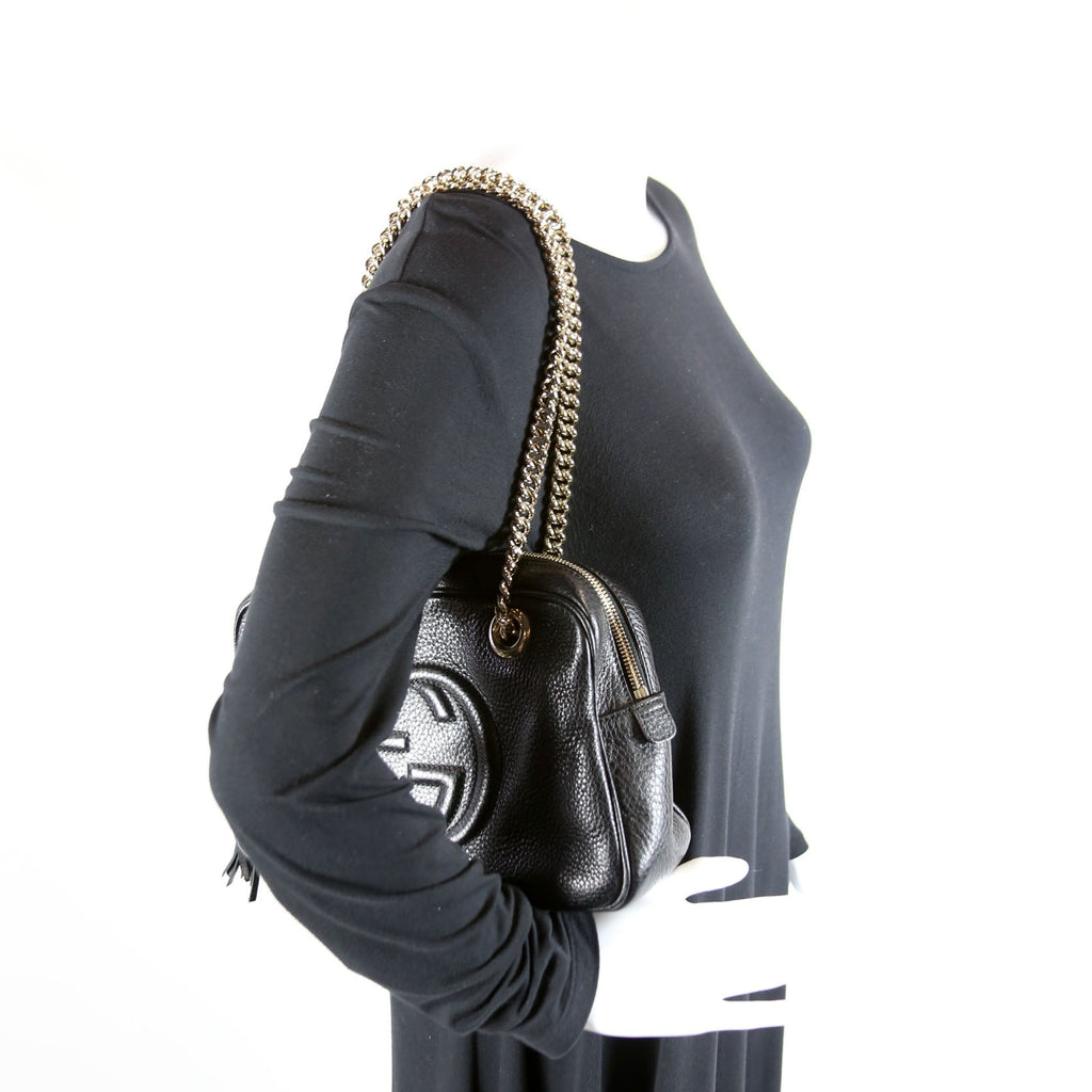 308983 Soho Chain Shoulder Bag Black