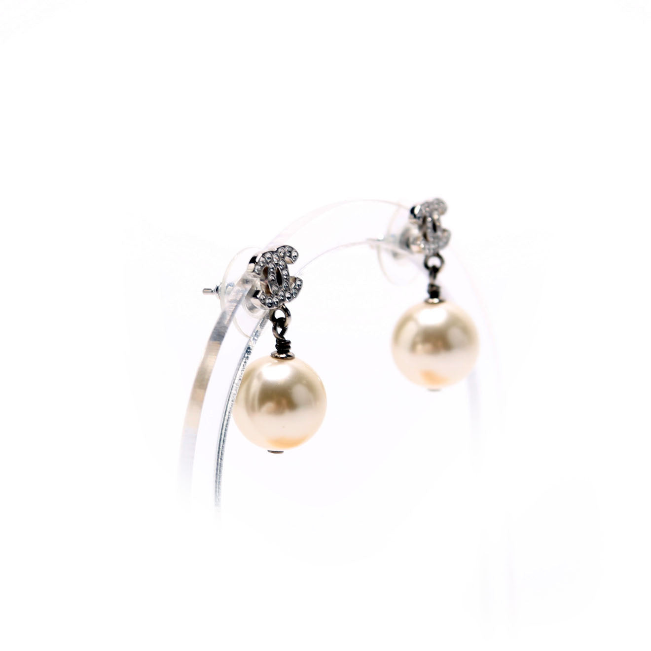 CC Crystal Pearl Drop