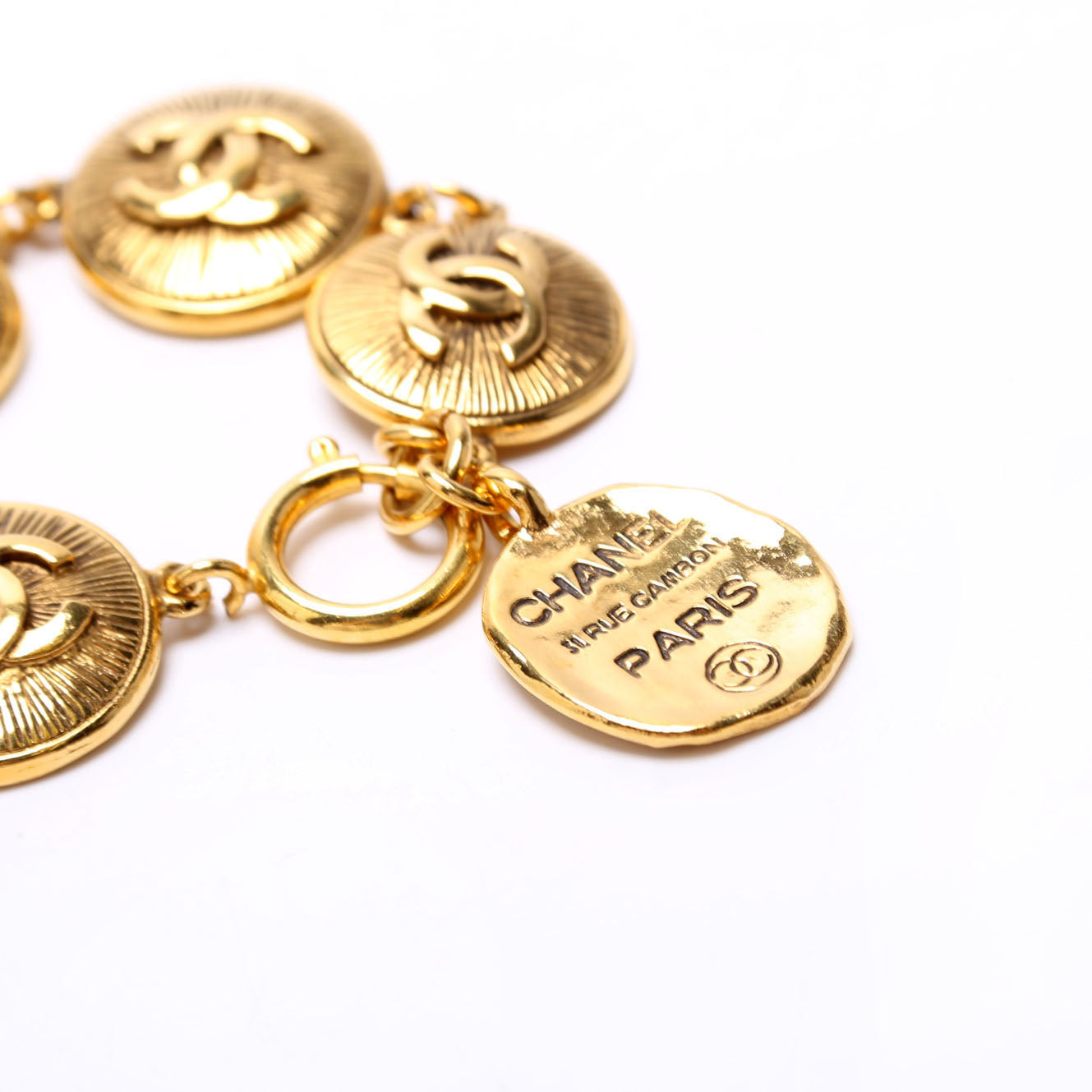 31 Rue Cambon Medallion Charm
