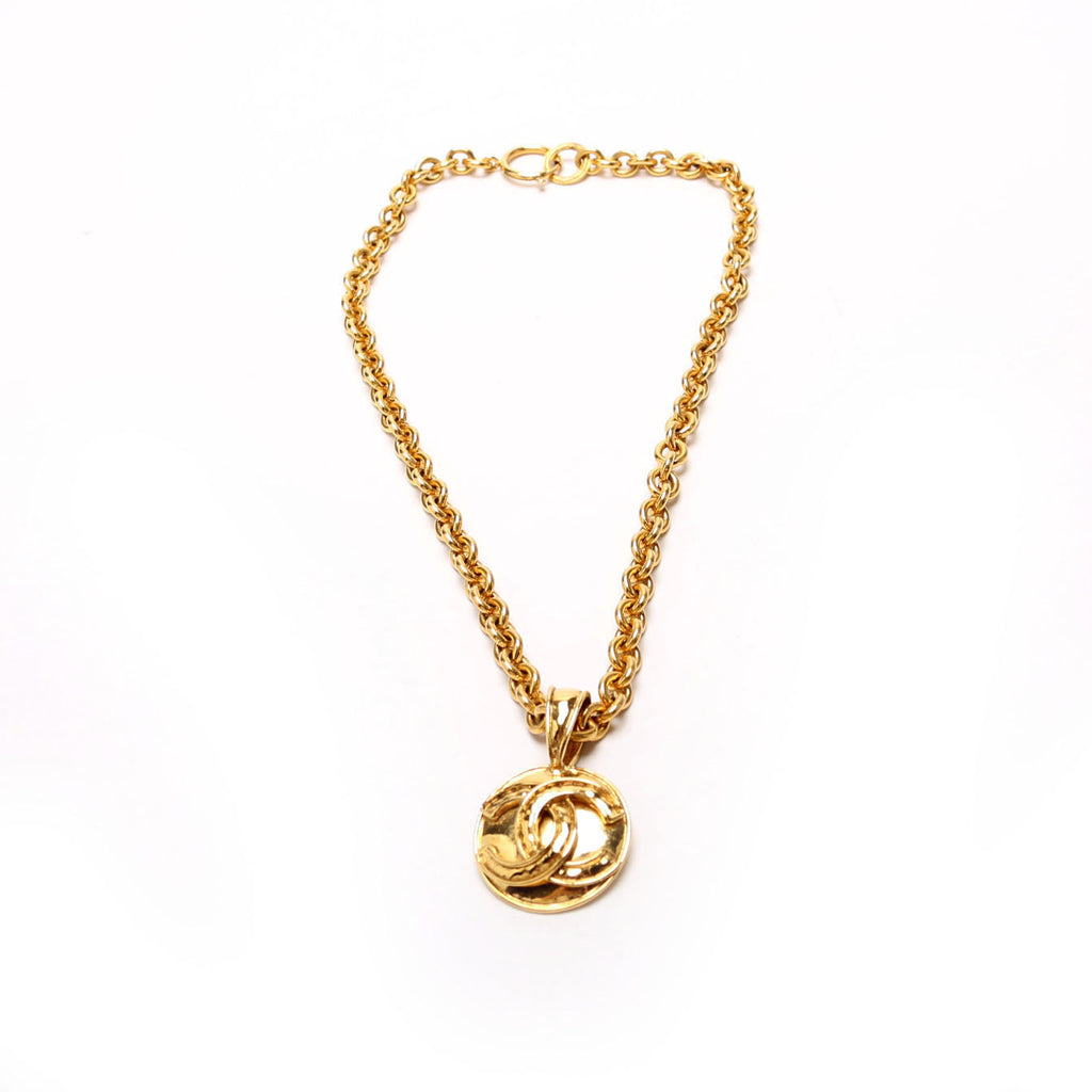 CC Medium Pendant 19" Chain