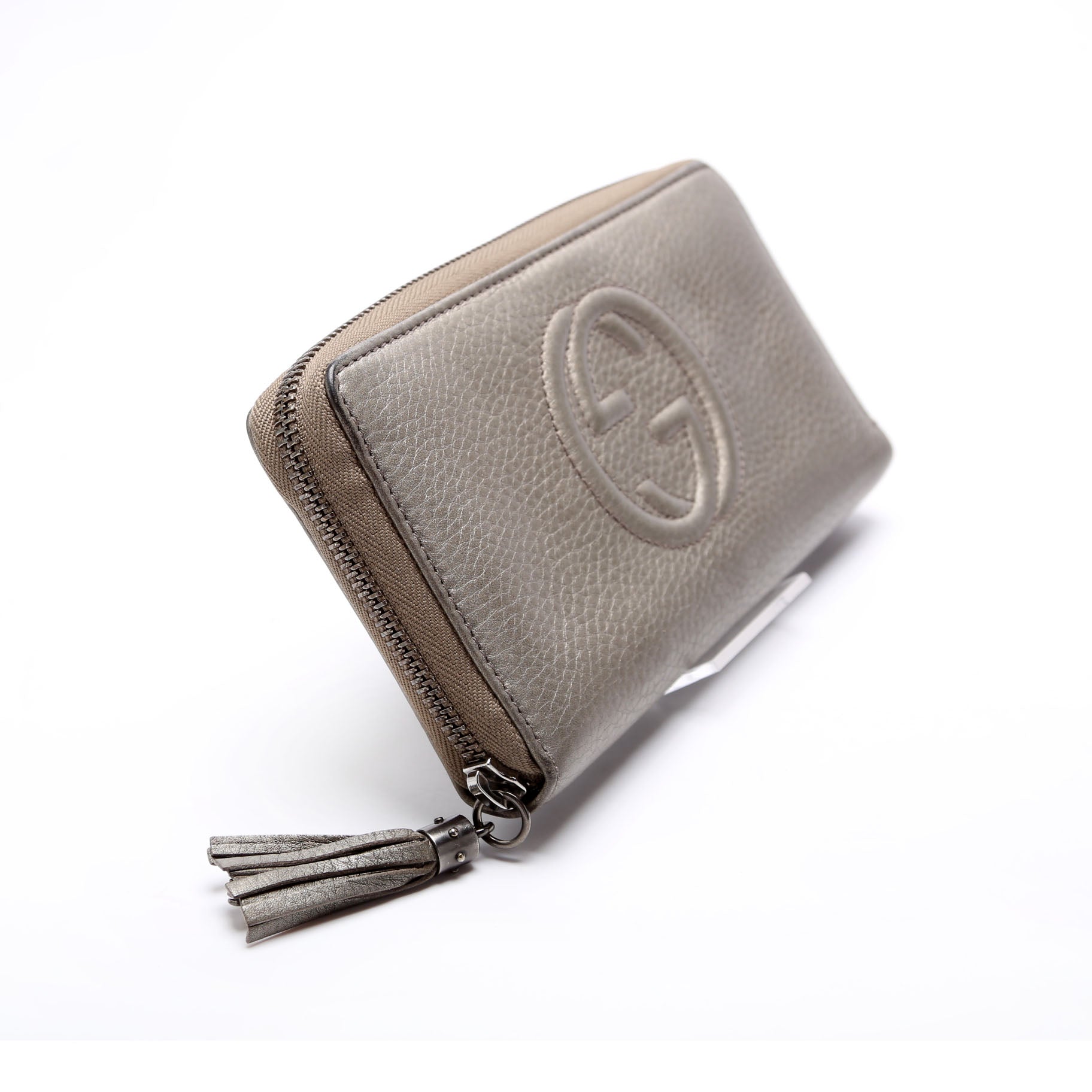 Gucci 598187 Soho Zip Around Wallet Gold