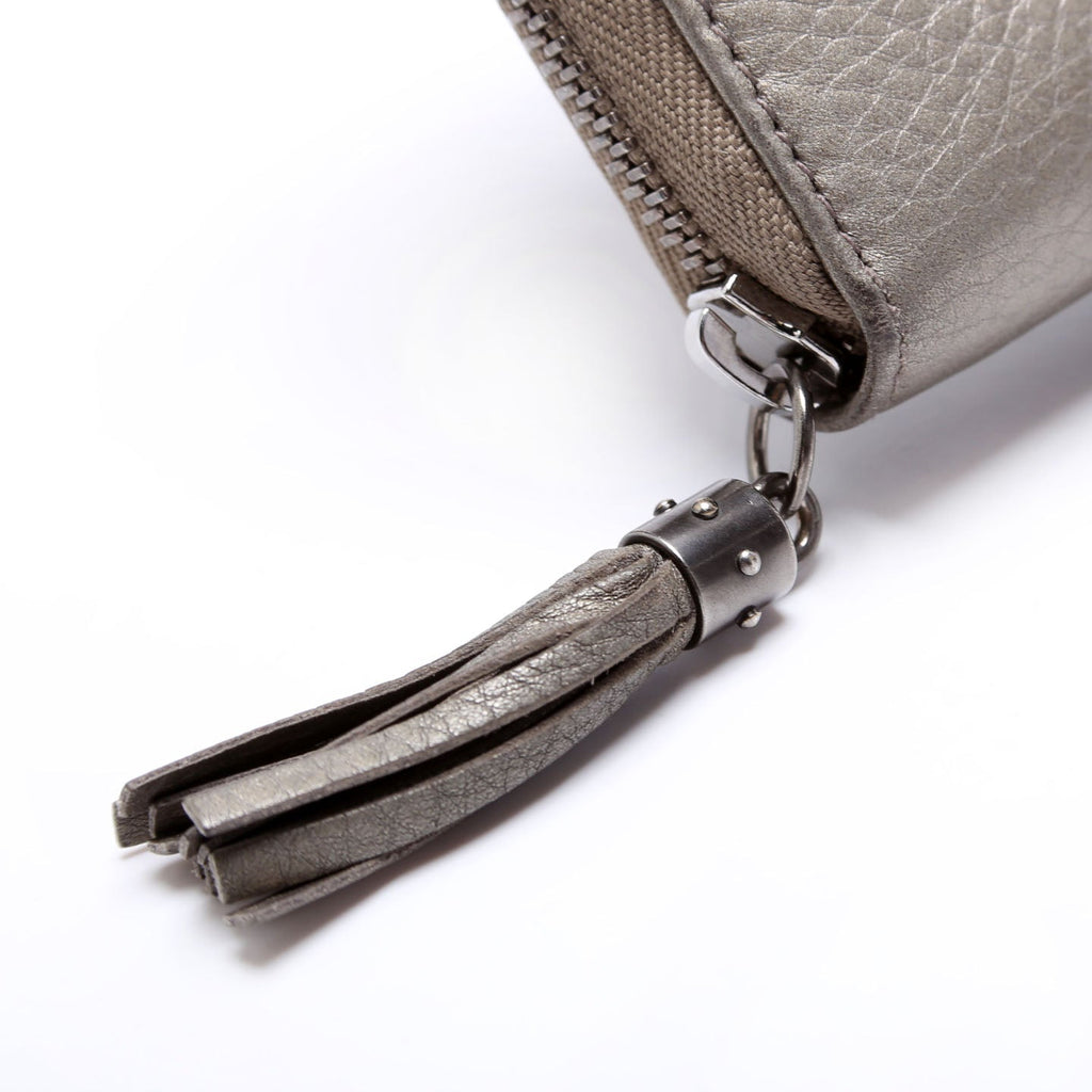 Gucci 598187 Soho Zip Around Wallet Gold
