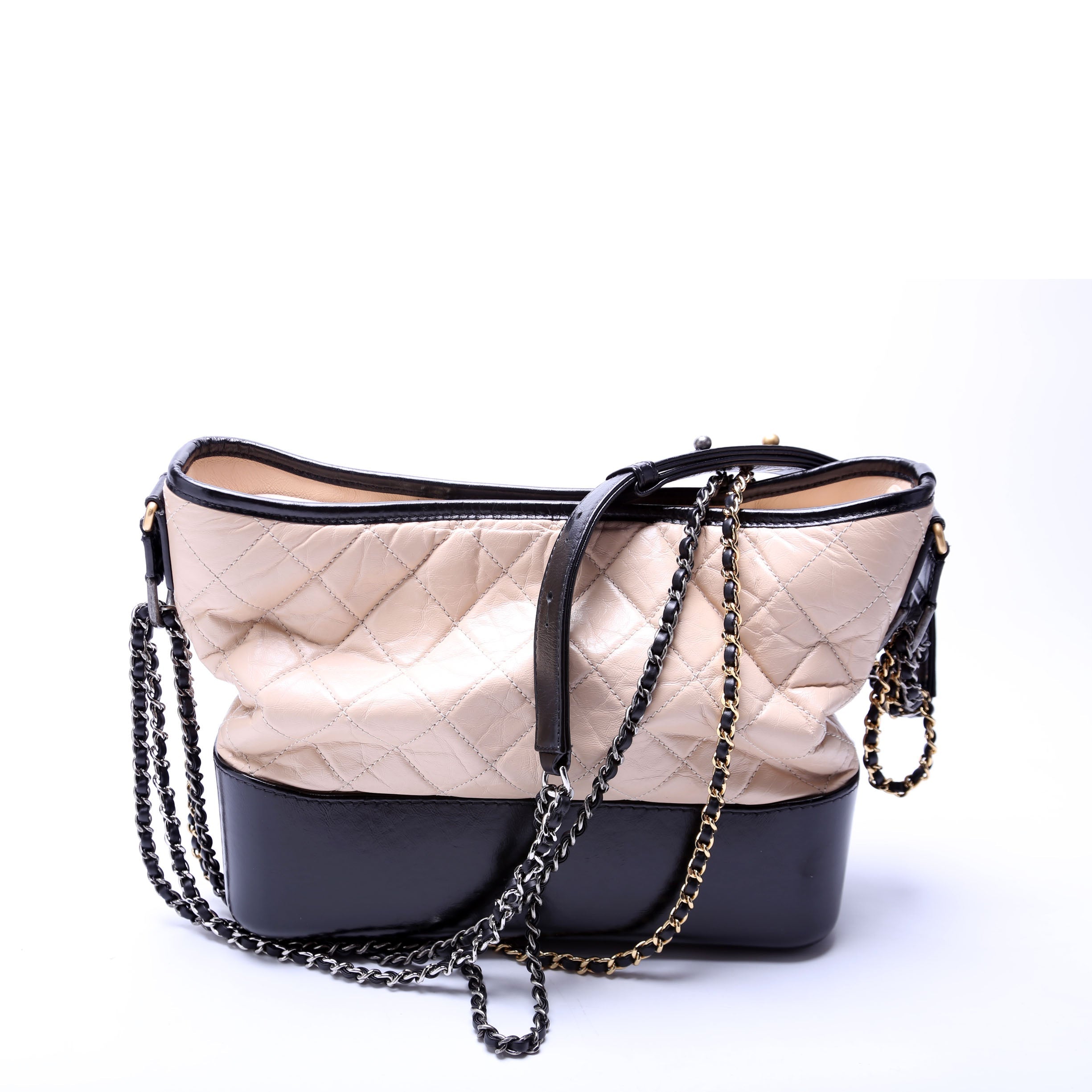 Gabrielle Hobo Medium Nude