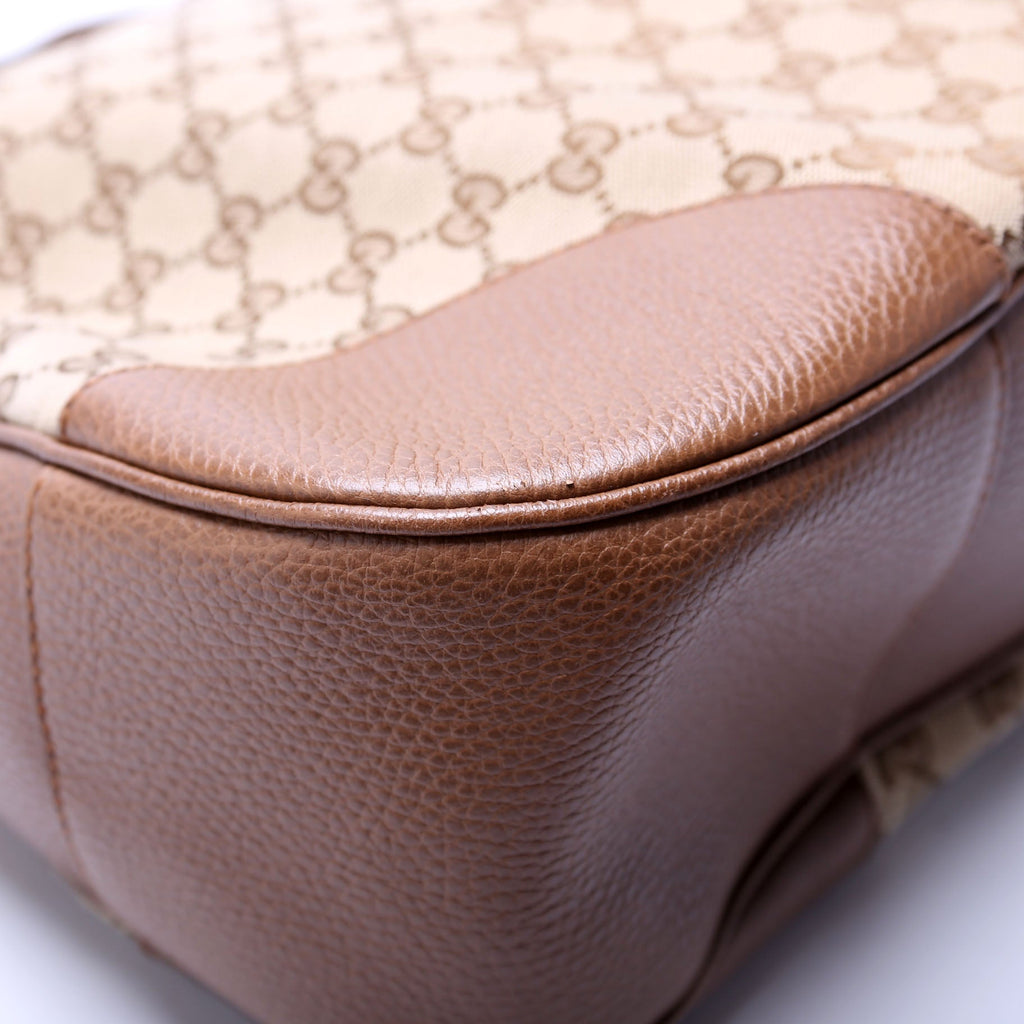 GG Canvas Bree Hobo Brown