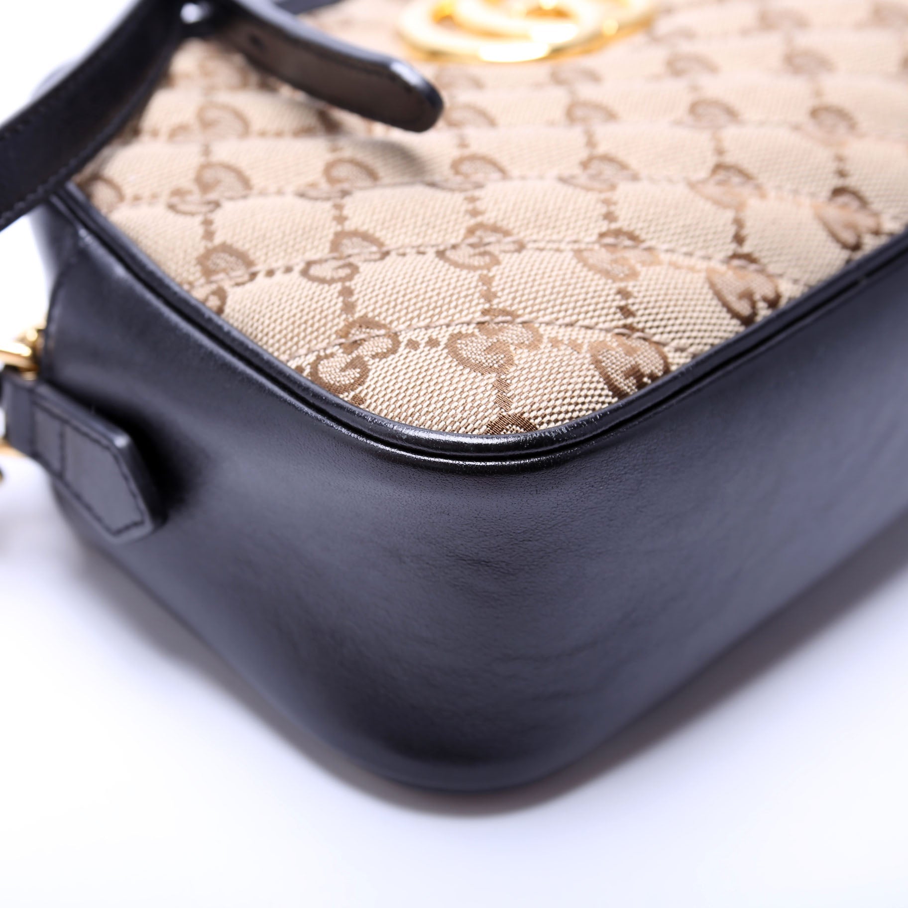 447632 Marmont Small Canvas Camera