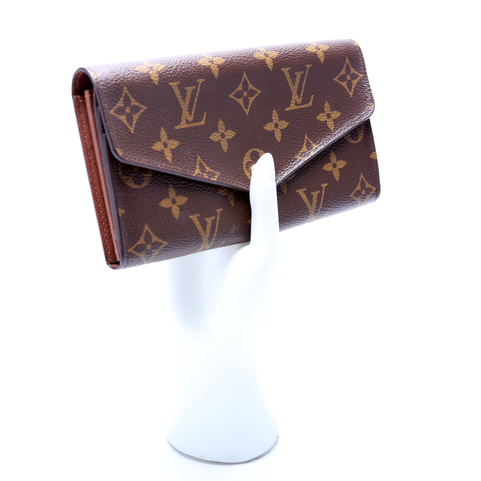 Sarah Wallet Monogram Newer