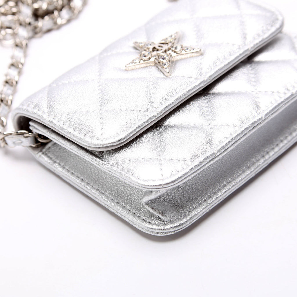Star Flap Quilted Goatskin Belt Bag RFID Silver