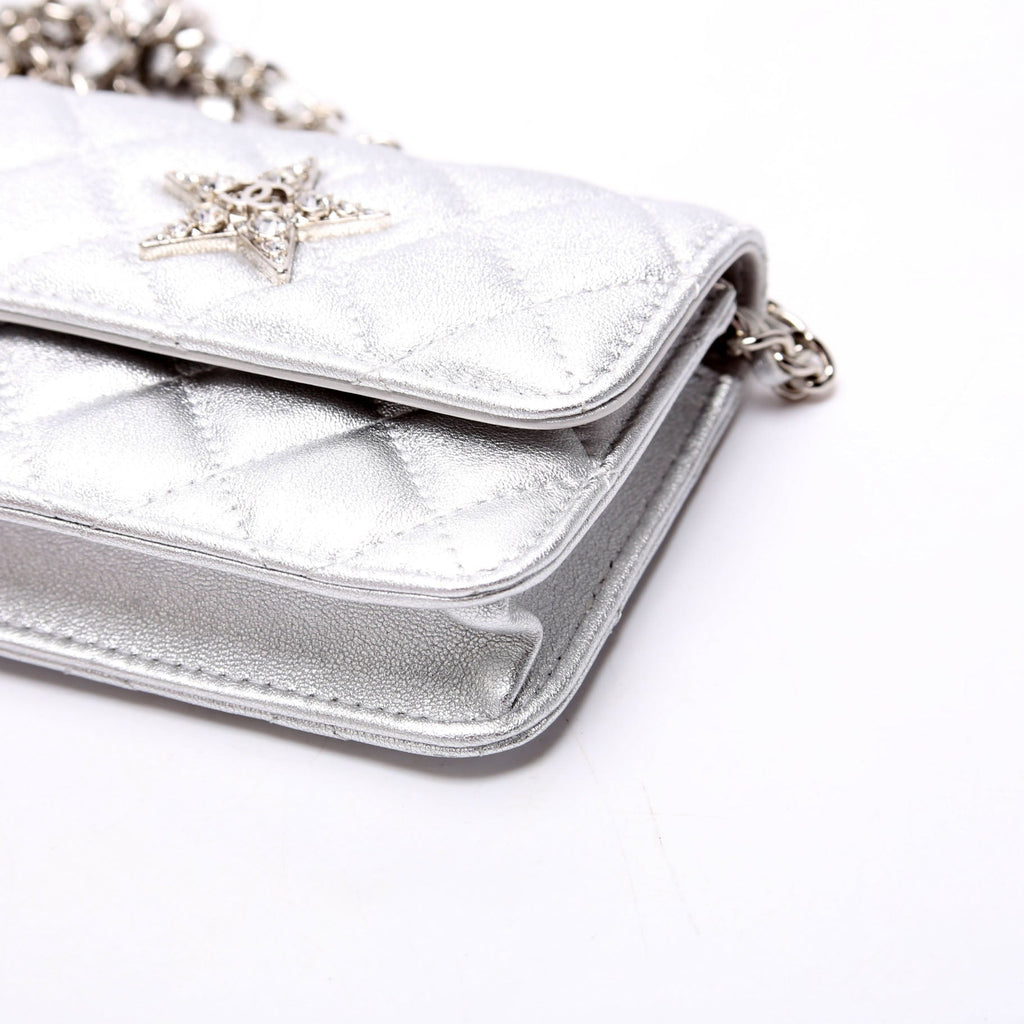 Star Flap Quilted Goatskin Belt Bag RFID Silver