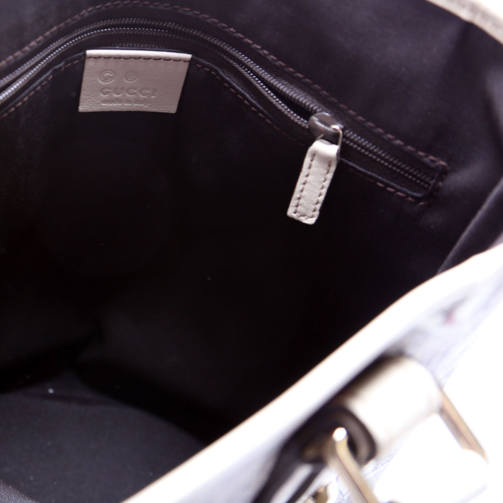 257250 GG Supreme Boot Small Tote Cream