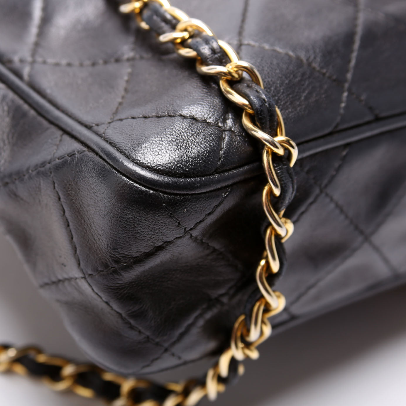 CC Front Pocket Tassel Camera Bag Vintage Black/Gold
