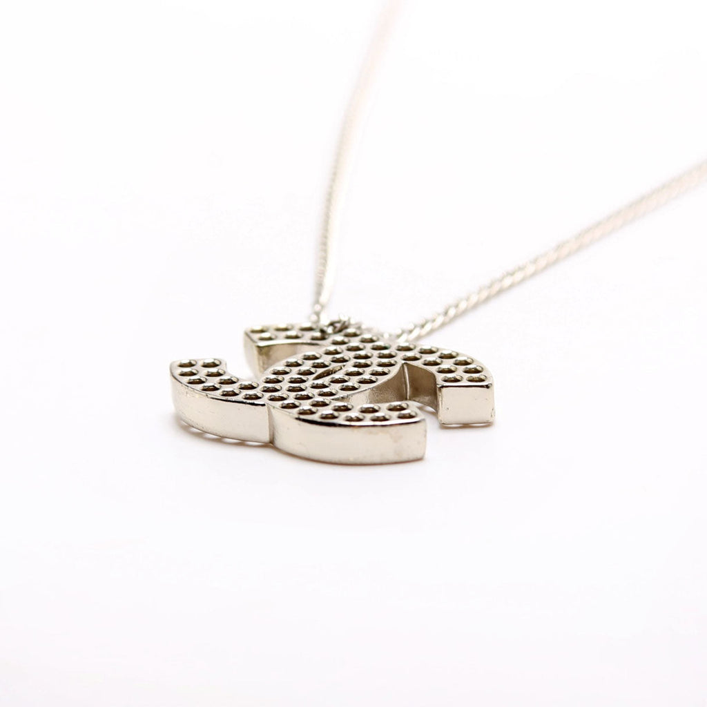 CC Cut Out Medium Pendent Necklace Silver