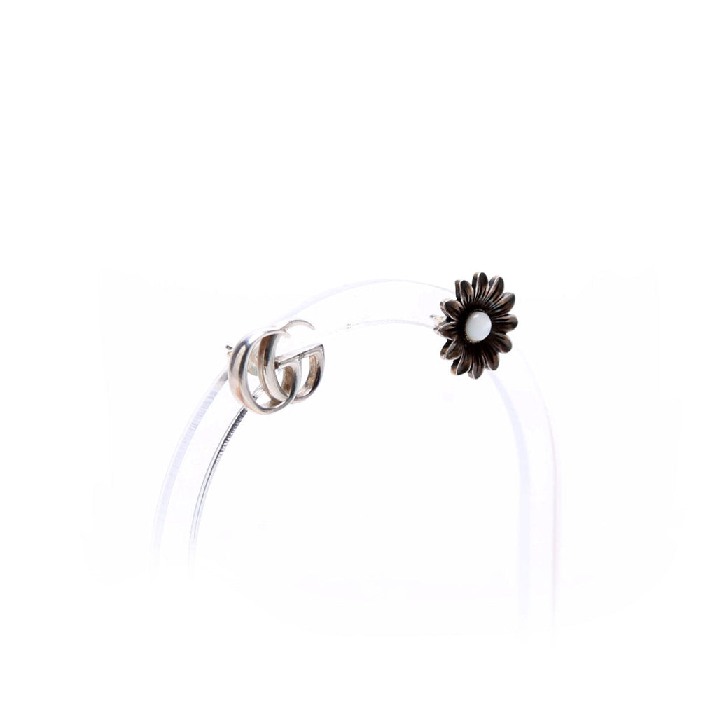 GG Mother Of Pearl Flower Stud 925 Earrings Silver