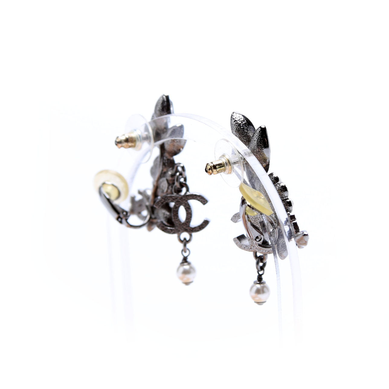 Crystal Pearly Flower Cluster Drop Silver/Pearl