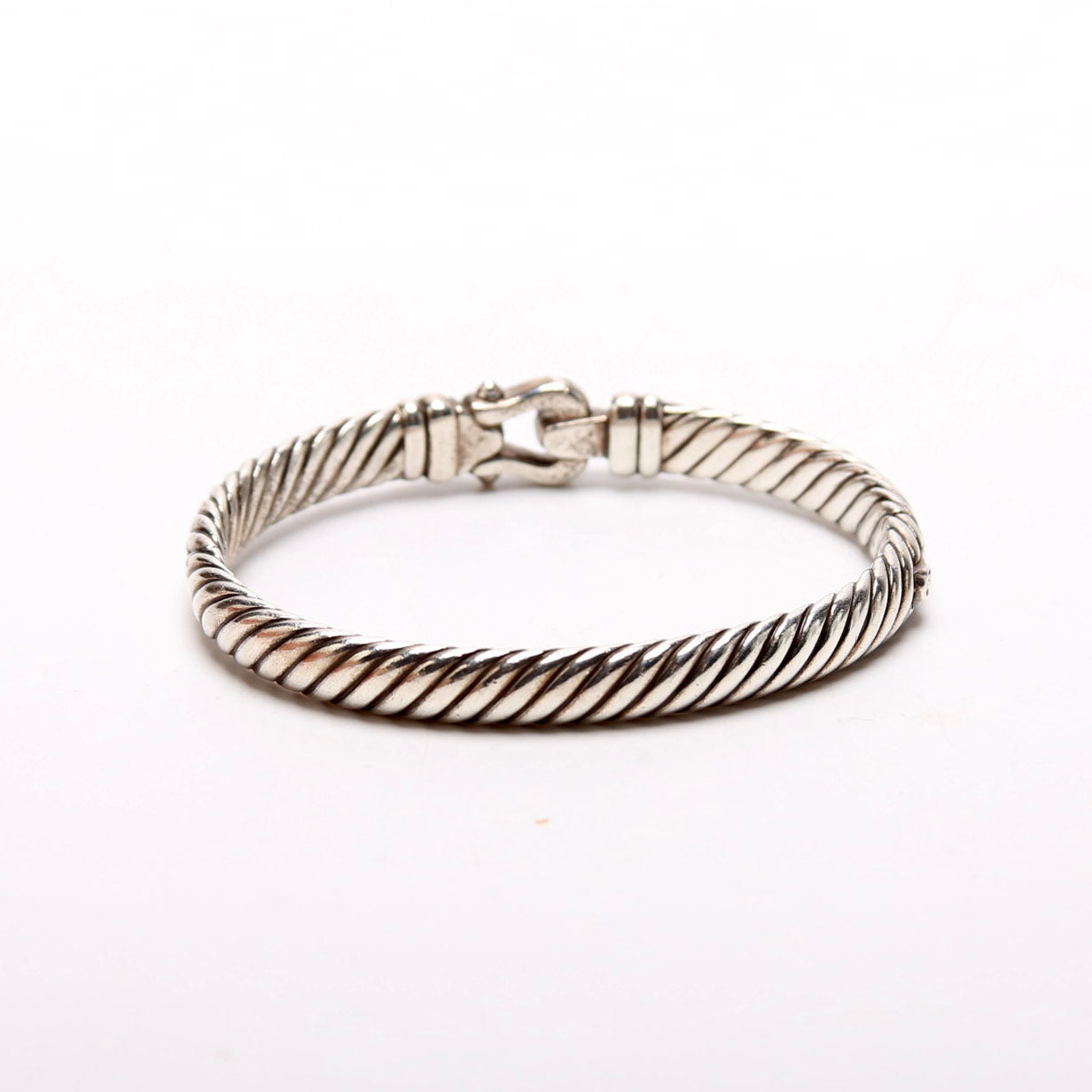 Sculpted Buckle Hinge 7MM Bracelet Pave Diamonds/925